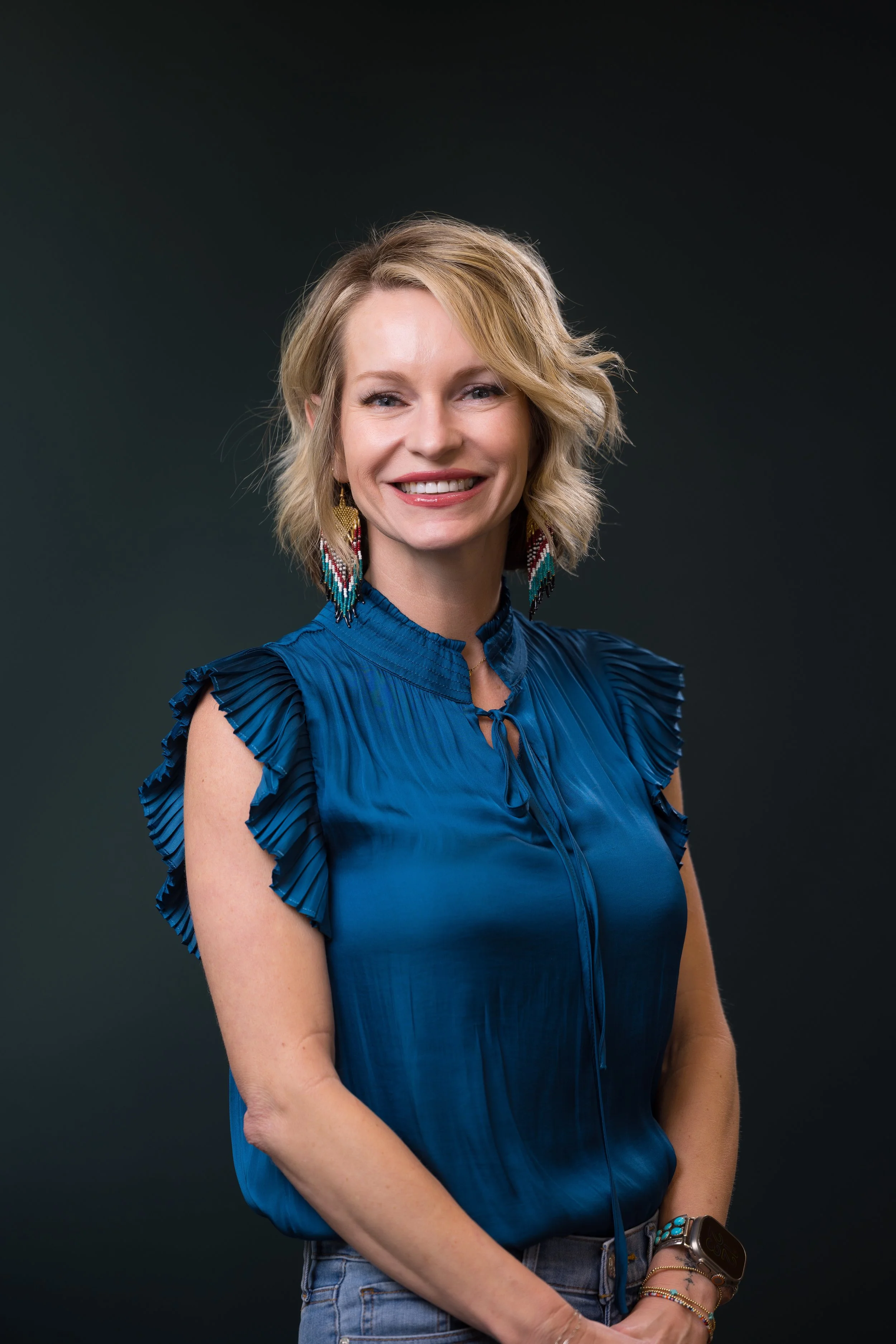 Kari provides custom color, dimensional style, and expert cuts in Frisco, TX.