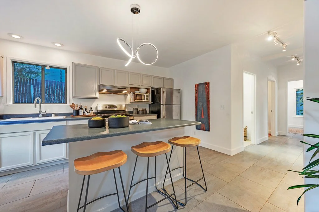 14282 Highland Ave_MLS (19 of 54).jpg