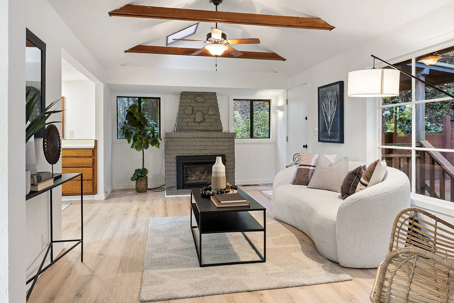 10281 Solito Way _0020 copy.jpg