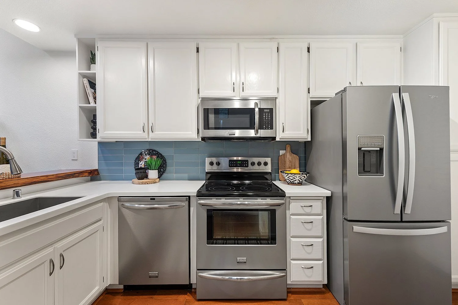 14060 Sosna Way0015 copy.jpg