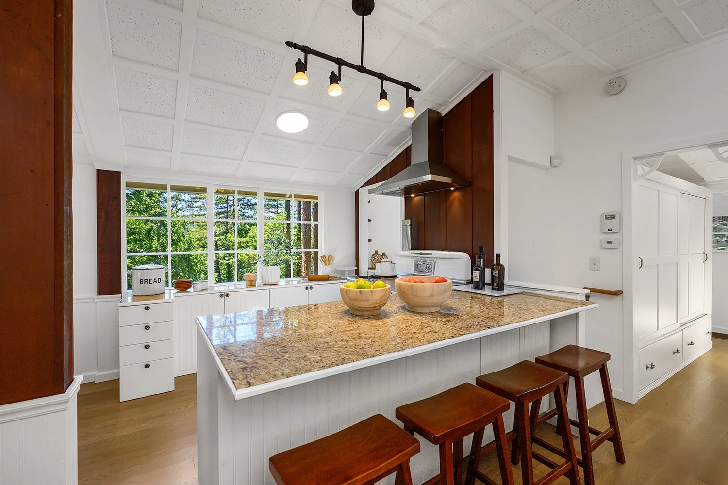17385 Summit Ave Guerneville  -0011 copy.jpg