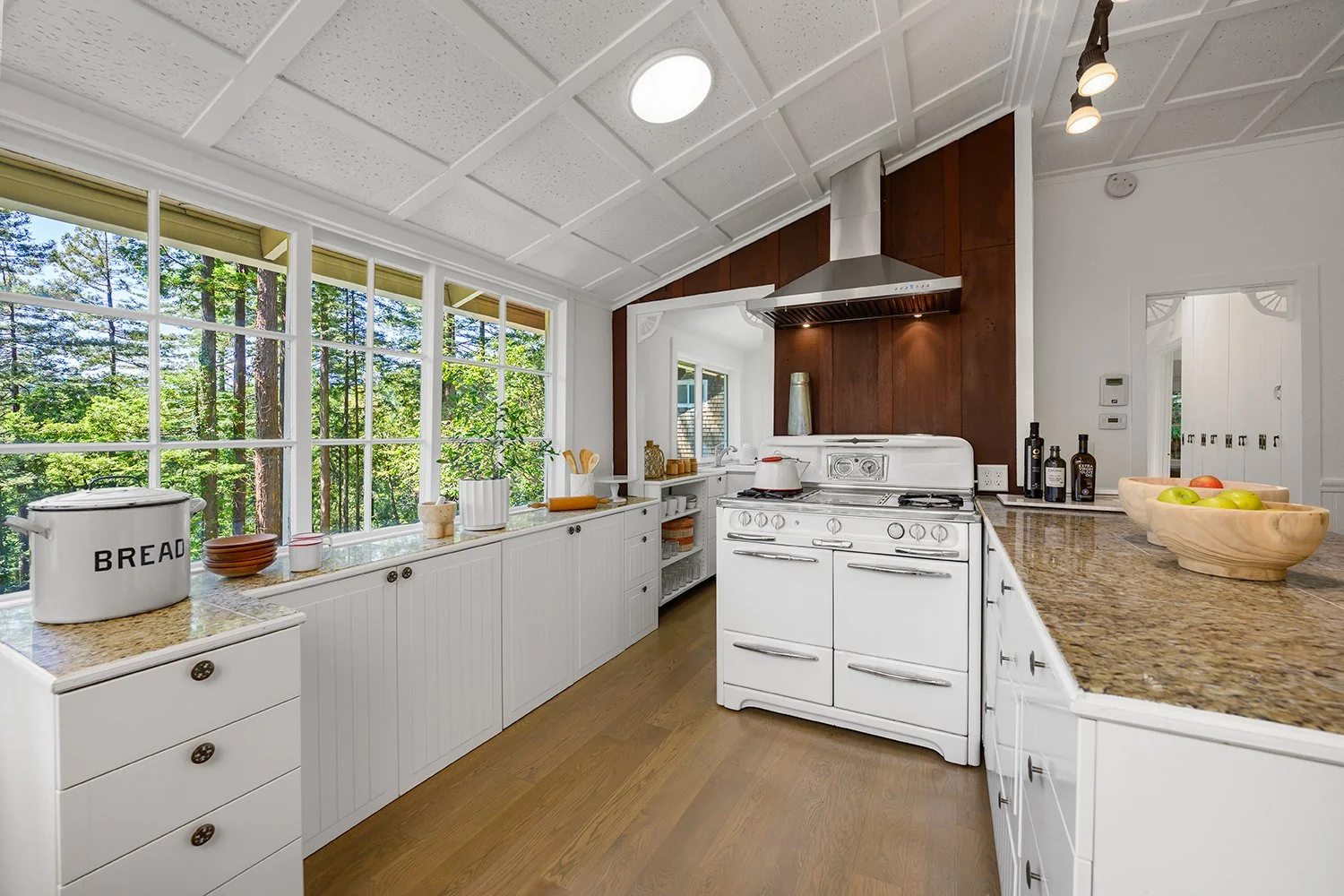 17385 Summit Ave Guerneville  -0012 copy.jpg