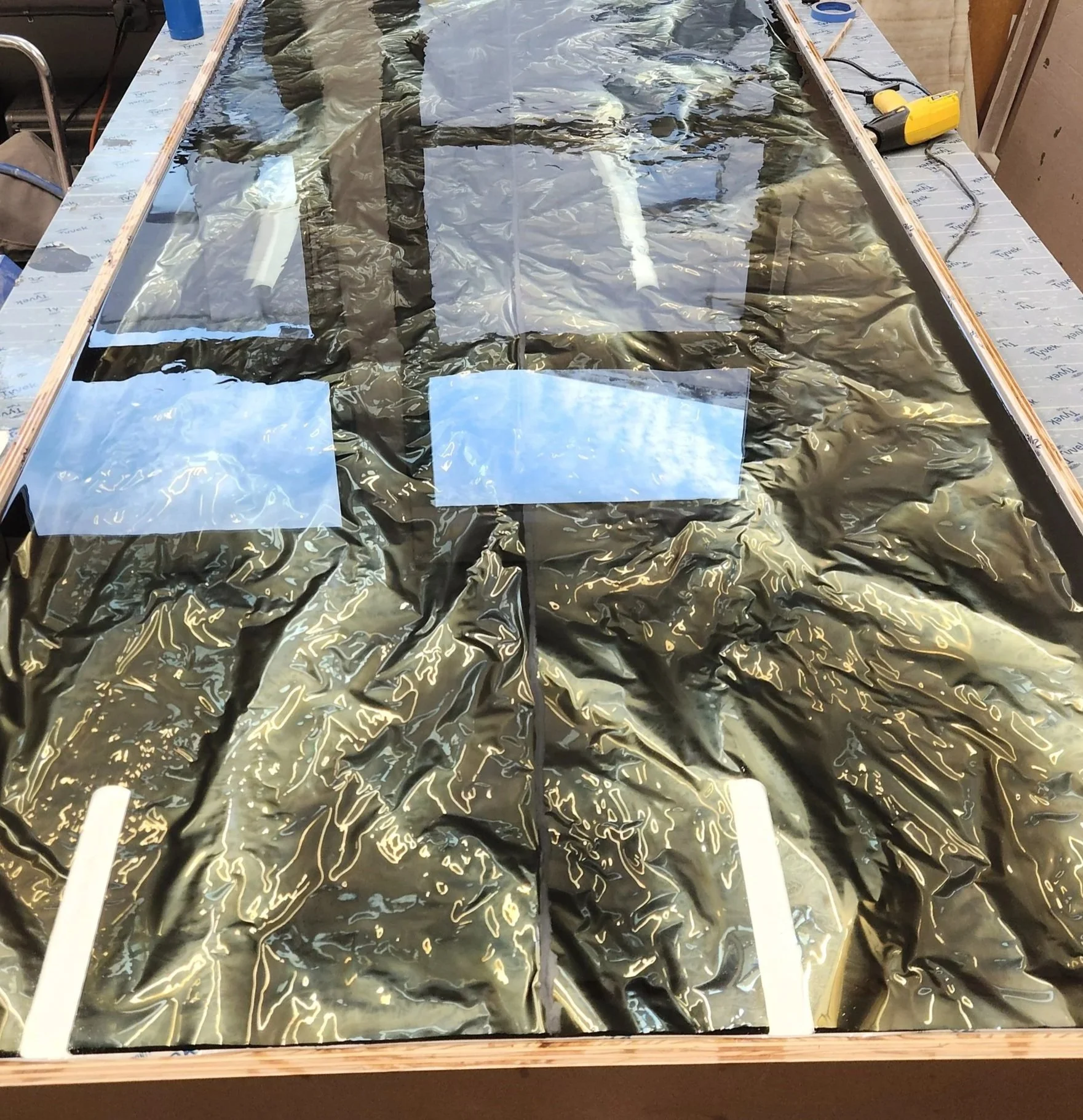 Gold Foil in Tinted Resin Side Splash