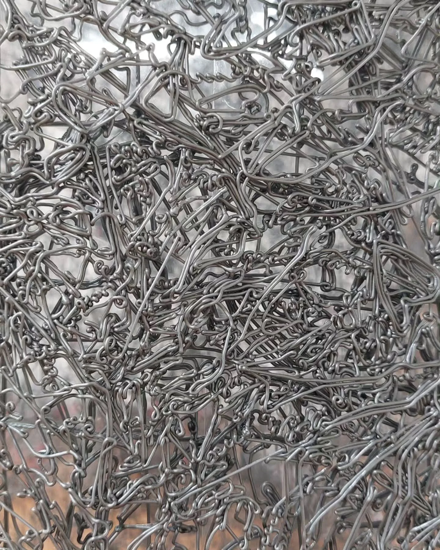 Iron Curtains,&nbsp;

Economy of Attention

and Metamorphosis

2020-2025

PLA, PET, wood, magnets, paper

232x40x40 cm