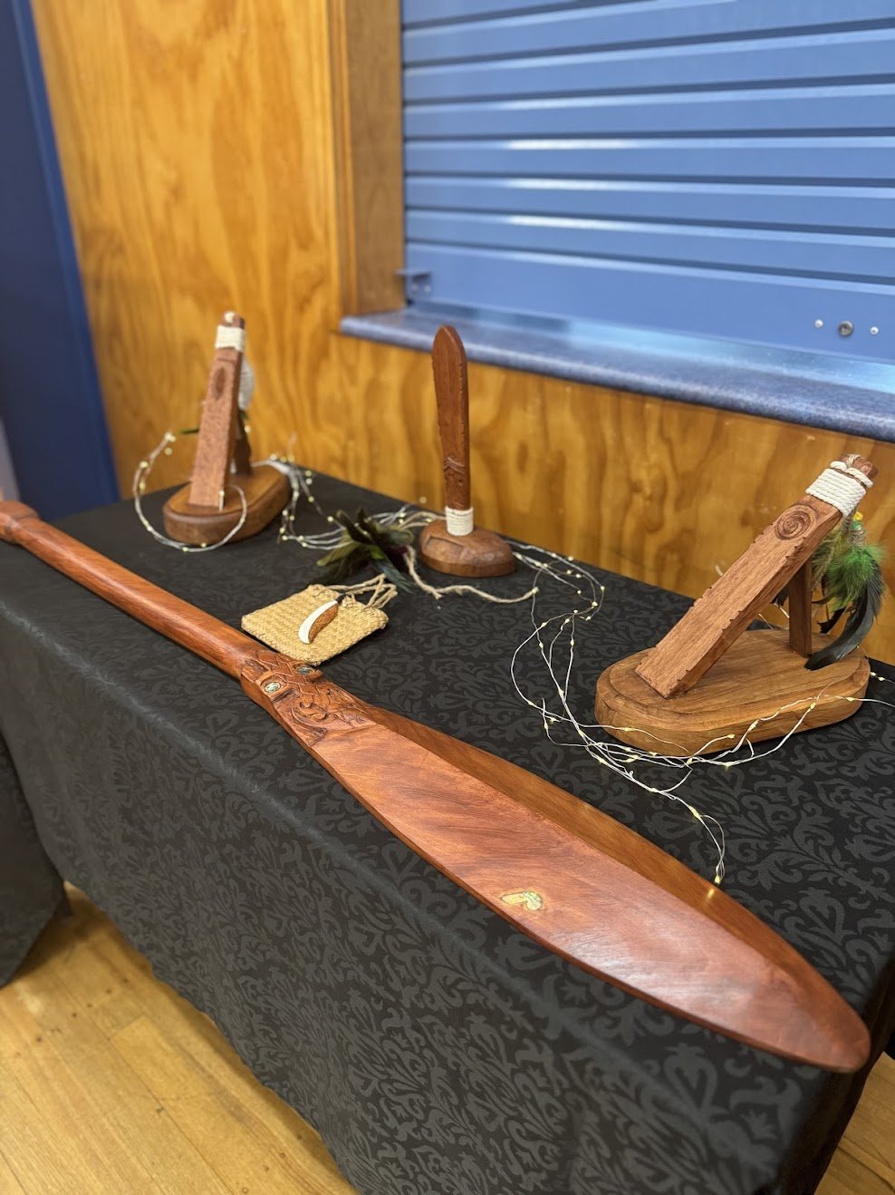 Taonga whakahirahira - Māori Awards. Carved by Matua Tihoi Taylor & Te Kore Poka