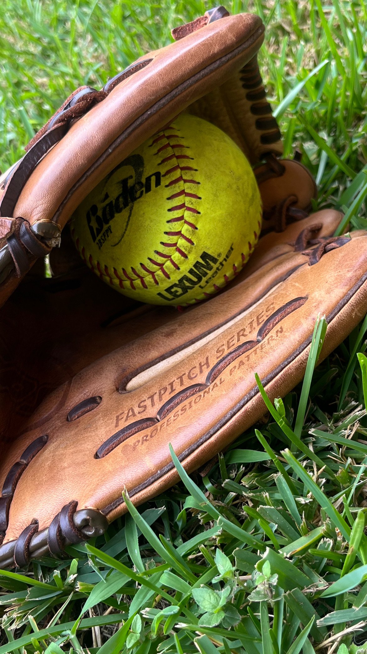 3 Most Common Shoulder &amp; Elbow Injuries in Throwing Athletes