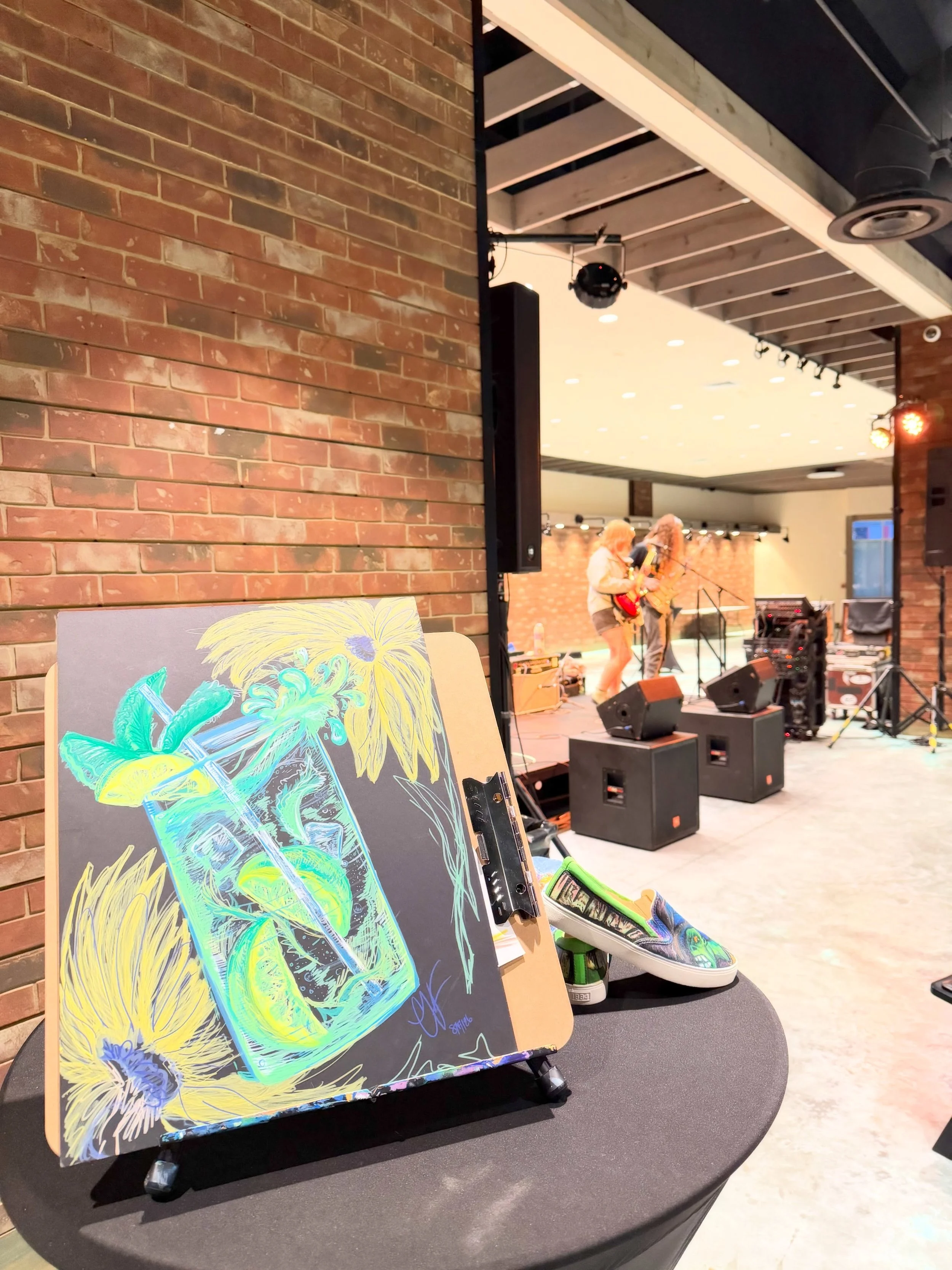 an awesome event was had ✨🧚🏼&zwj;♂️ shoutout to the artists and everyone who made round 2 of The Music + Arts expo a vibe tonight 🤍 #supportlocal #daytonabeachflorida #livepainting #daytonaone