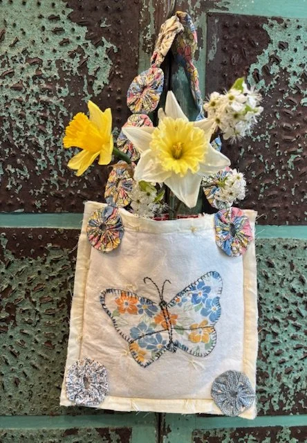 Vintage Quilted Peg Bag w/ Vintage Yo-Yo Quilt Handles - Blue