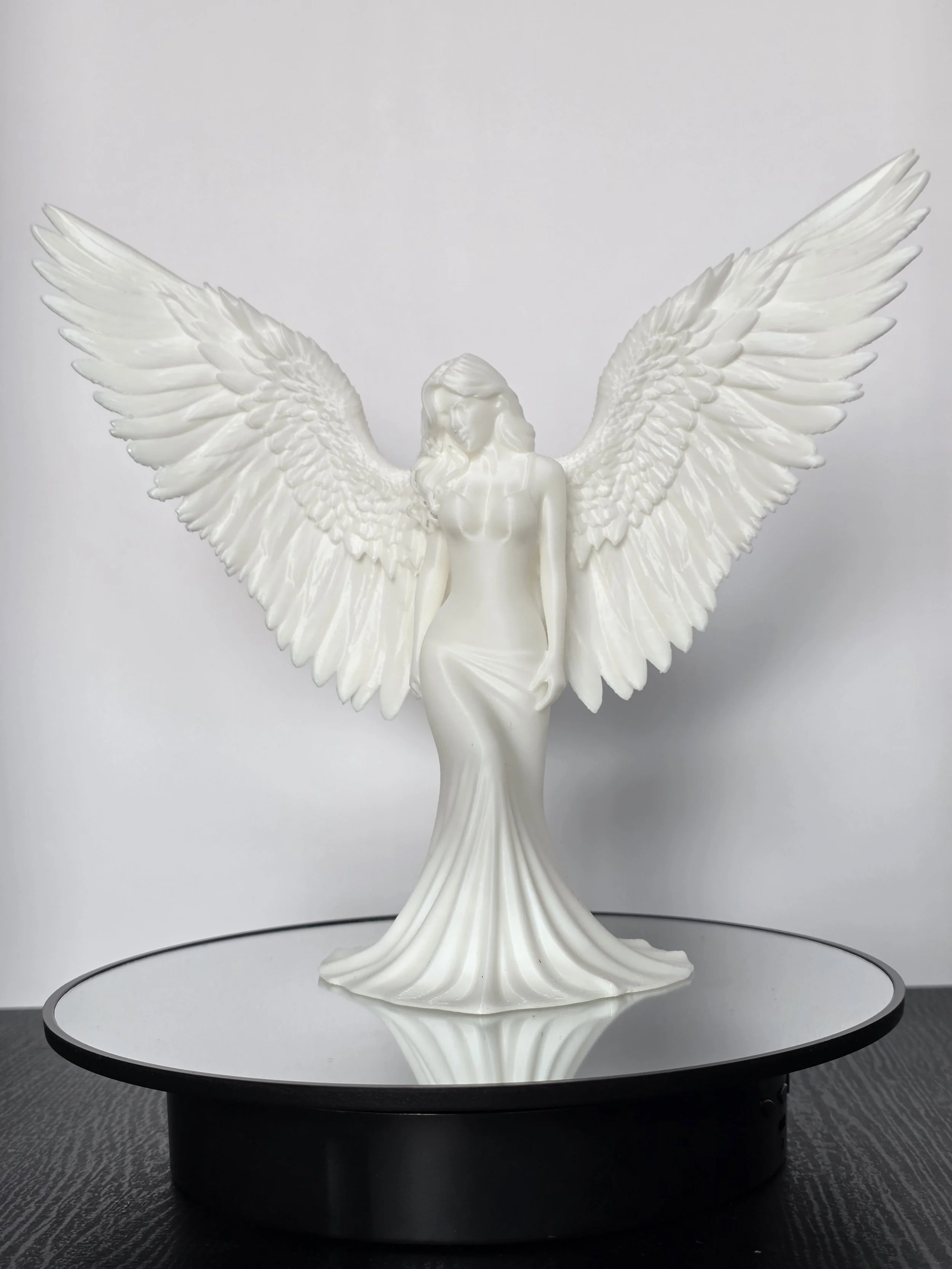 Angel of Serenity Statue