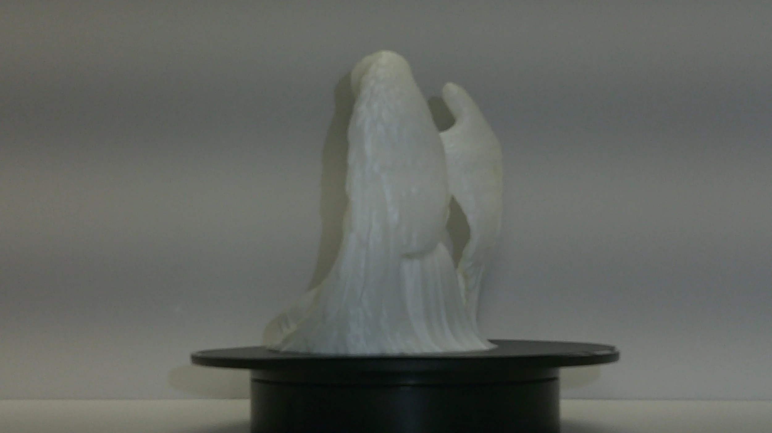 Figurine-Kneeling and Praying Angle 05.JPG