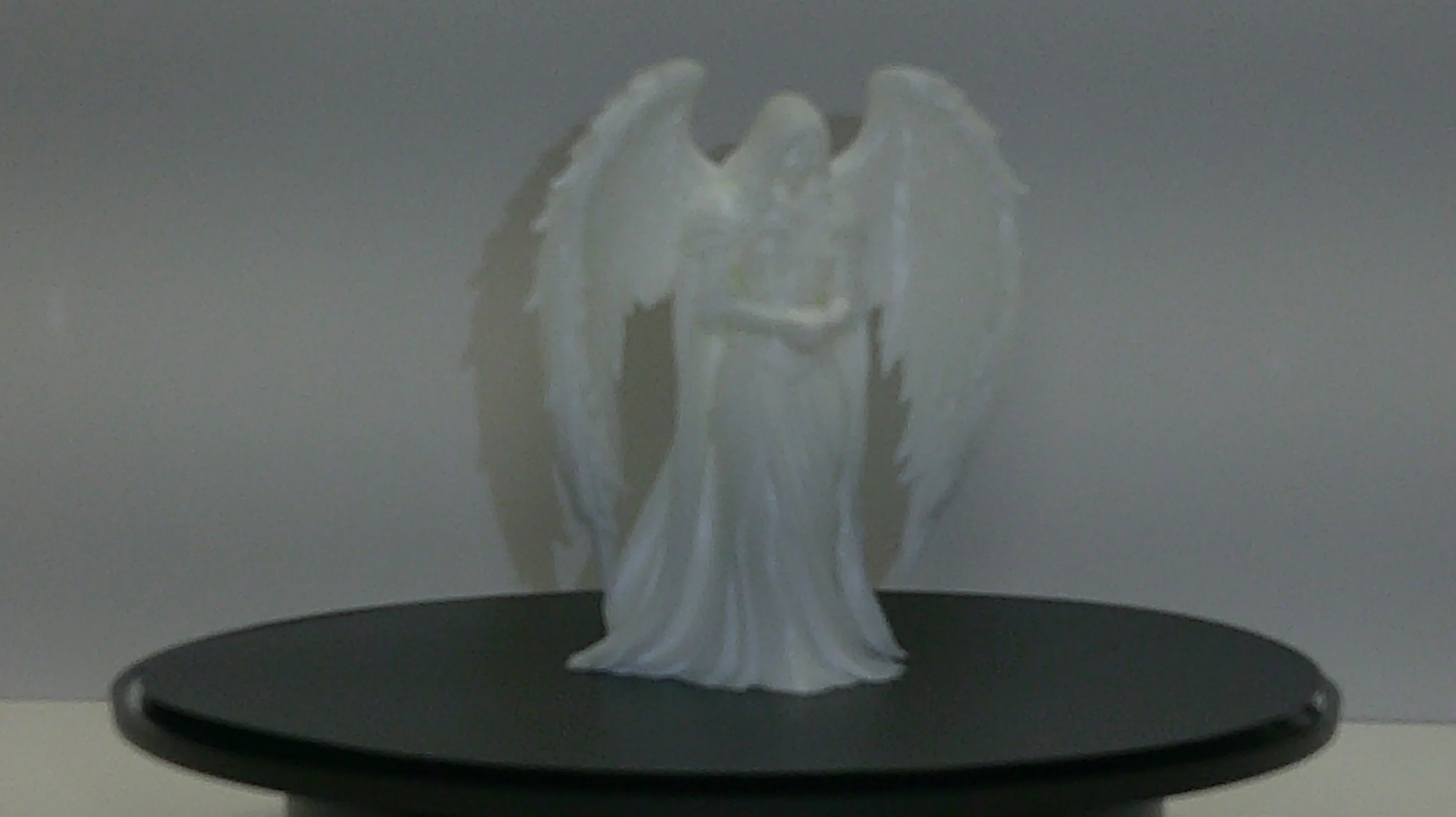 Figurine-Guardian Angle 02.JPG