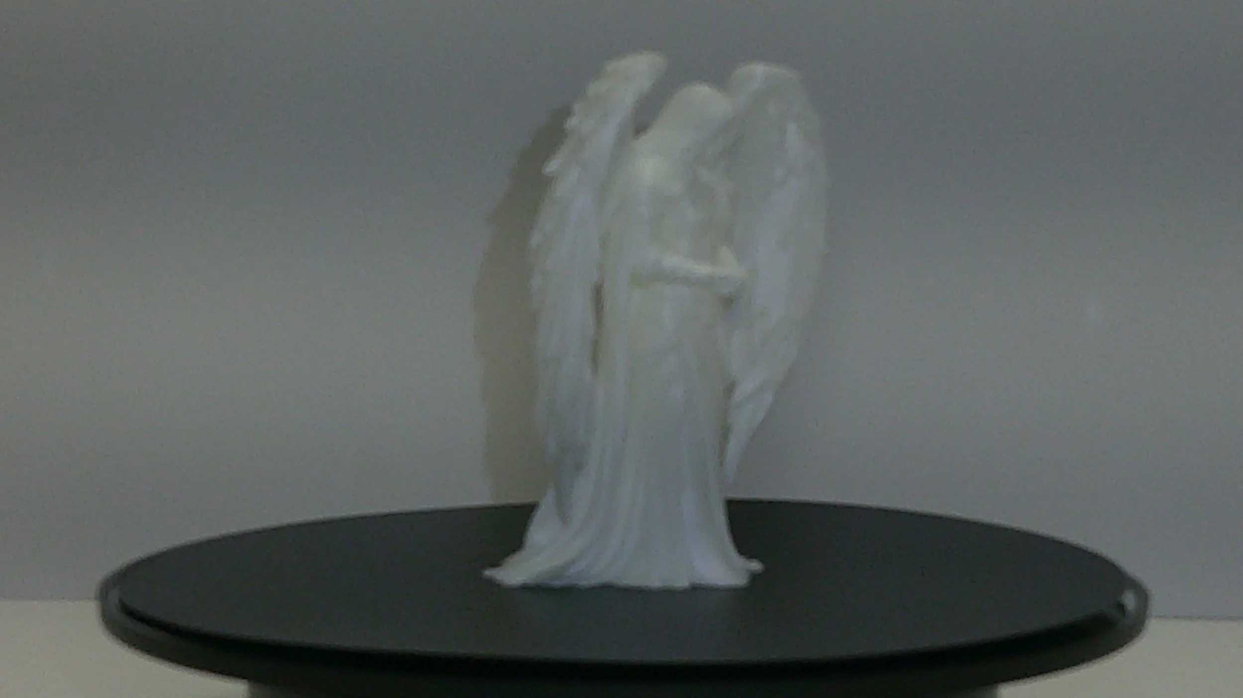 Figurine-Guardian Angle 03.JPG