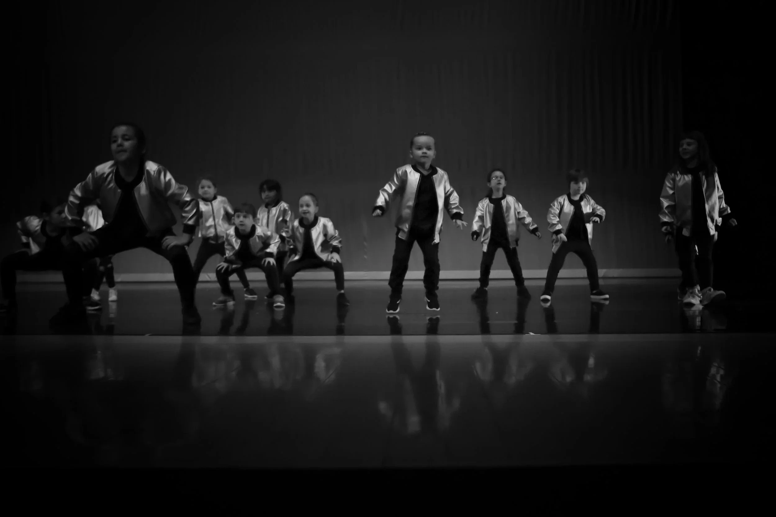 2019-08-03_WW_Dance_19_LG-90-(ZF-4459-30848-2-007).jpeg
