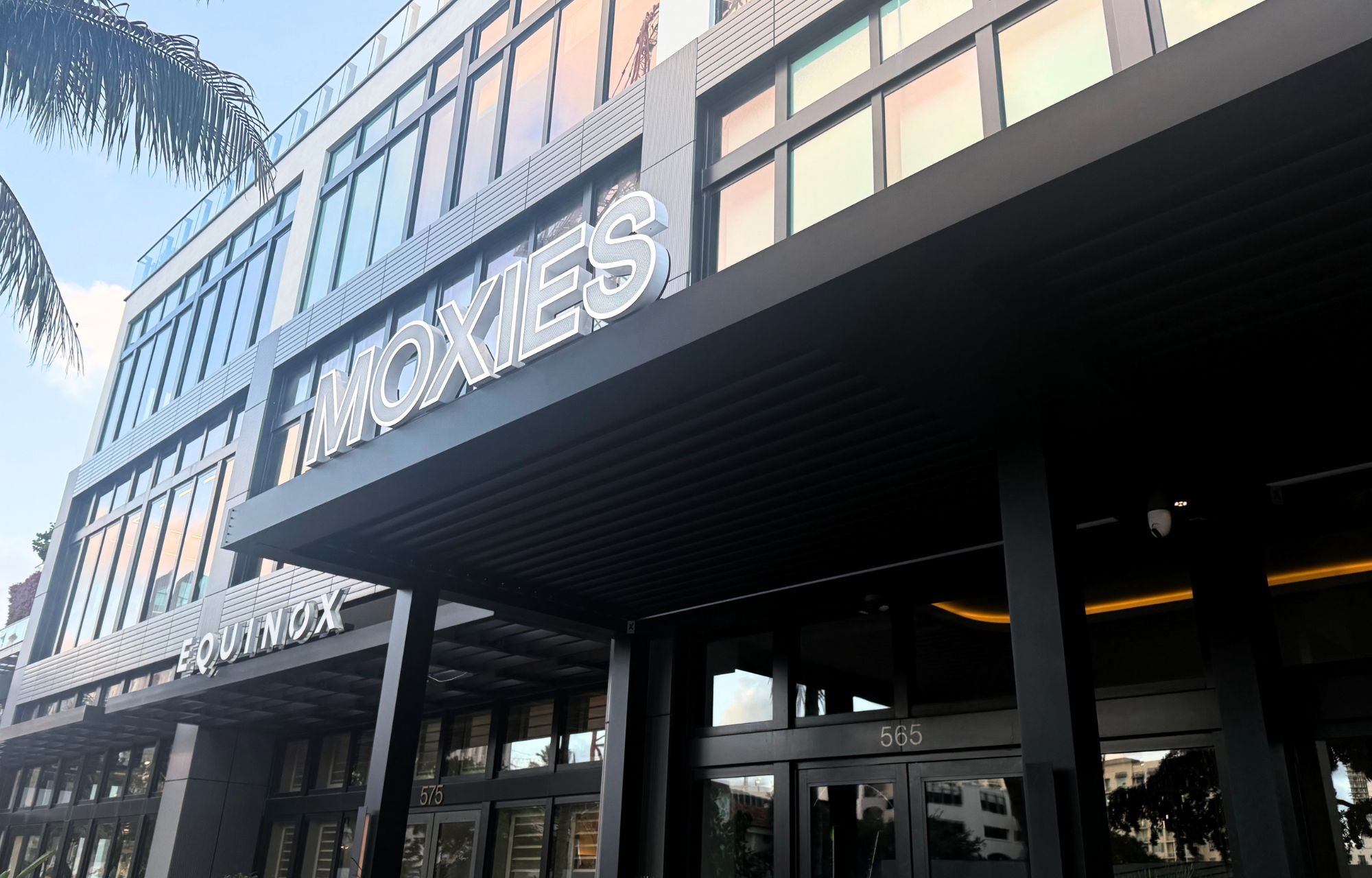 Moxies West Palm Beach: Unreasonable Hospitality, Until It Wasn’t