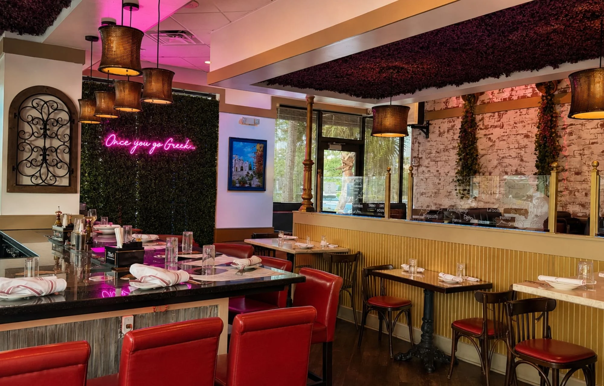 Mana Greek Fusion Restaurant Review