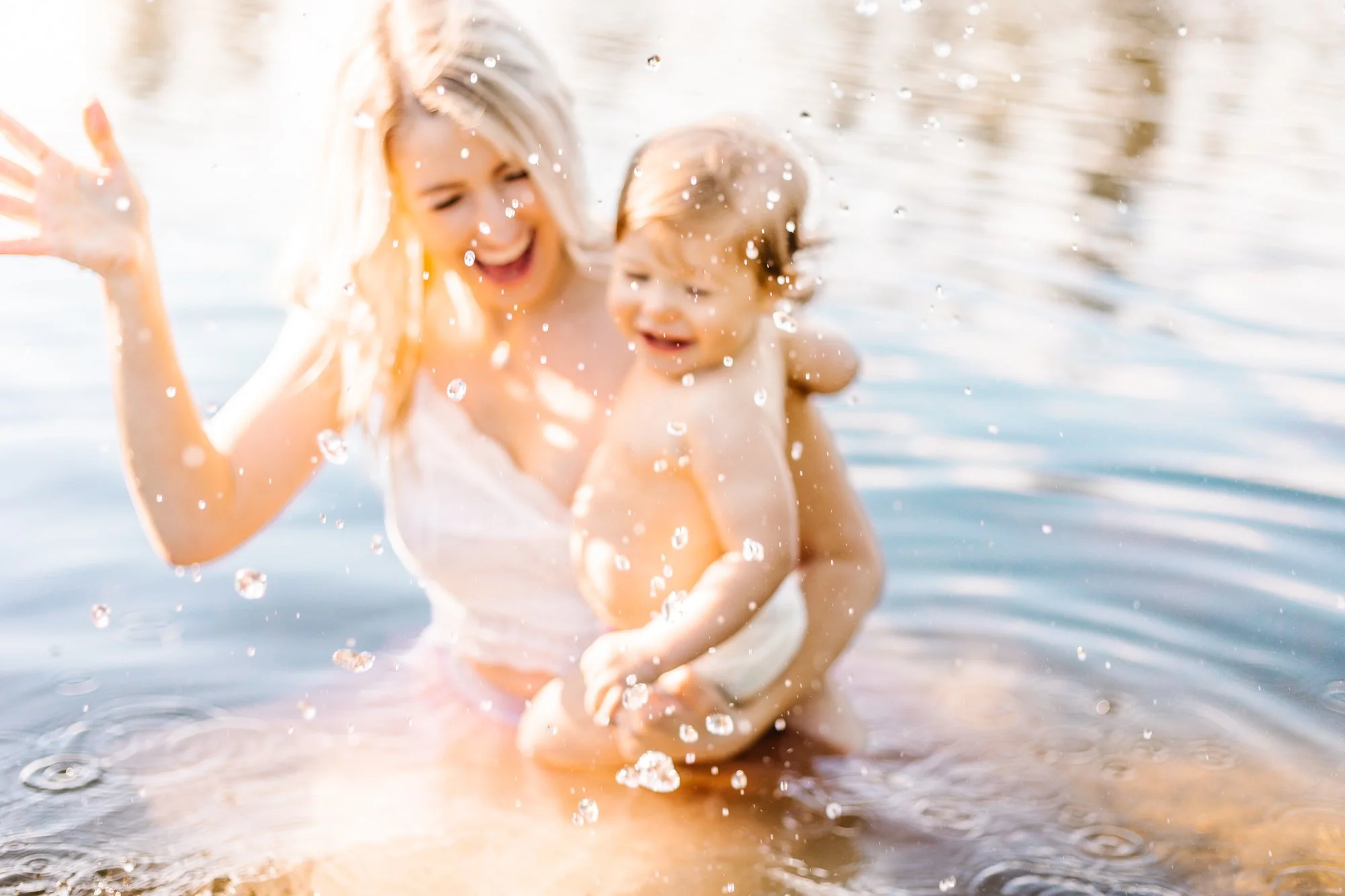 to nourish &amp; cherish: A Lakeside Motherhood Session