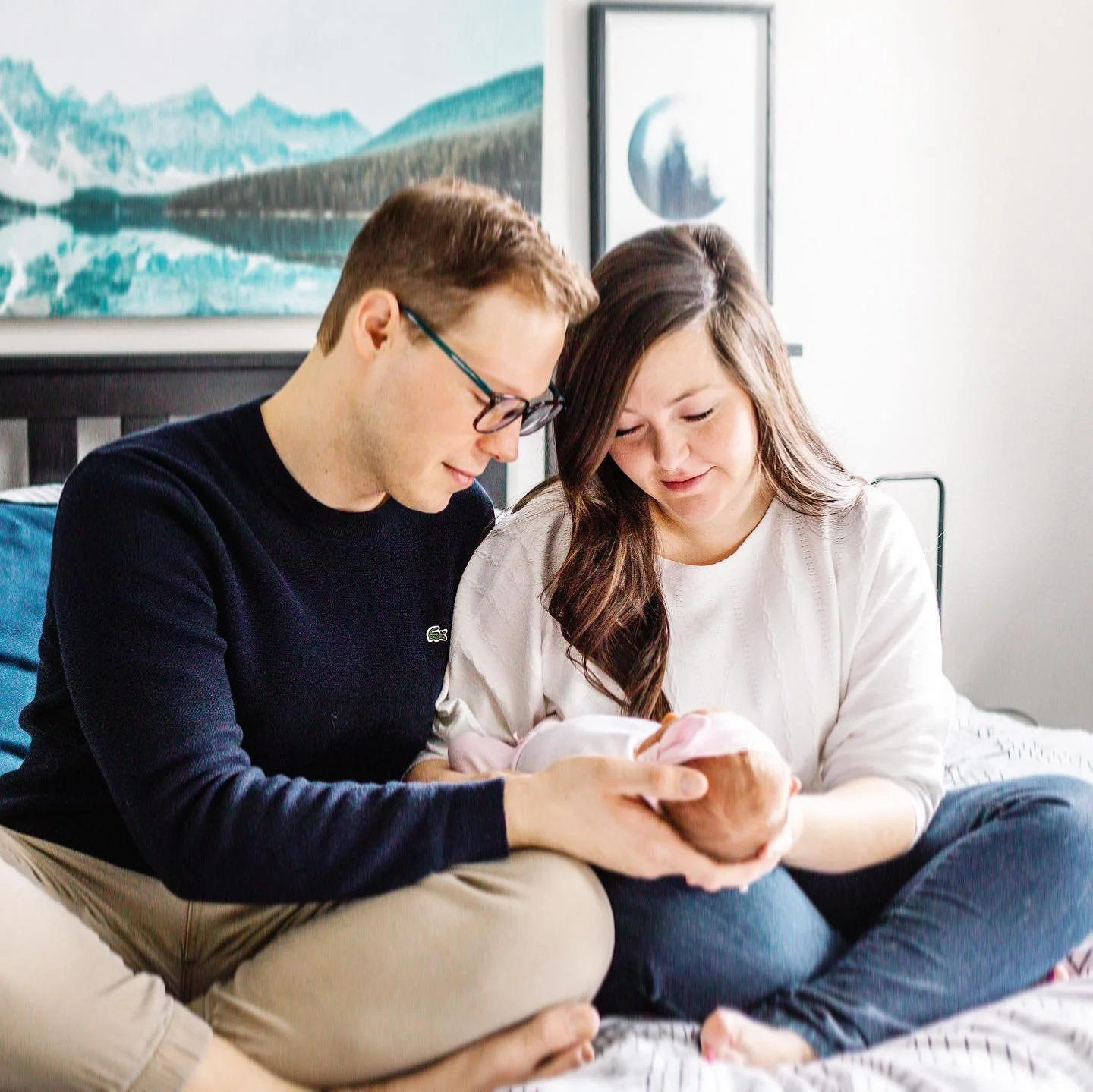 EIGHT THINGS I WOULD DO DIFFERENTLY POSTPARTUM: