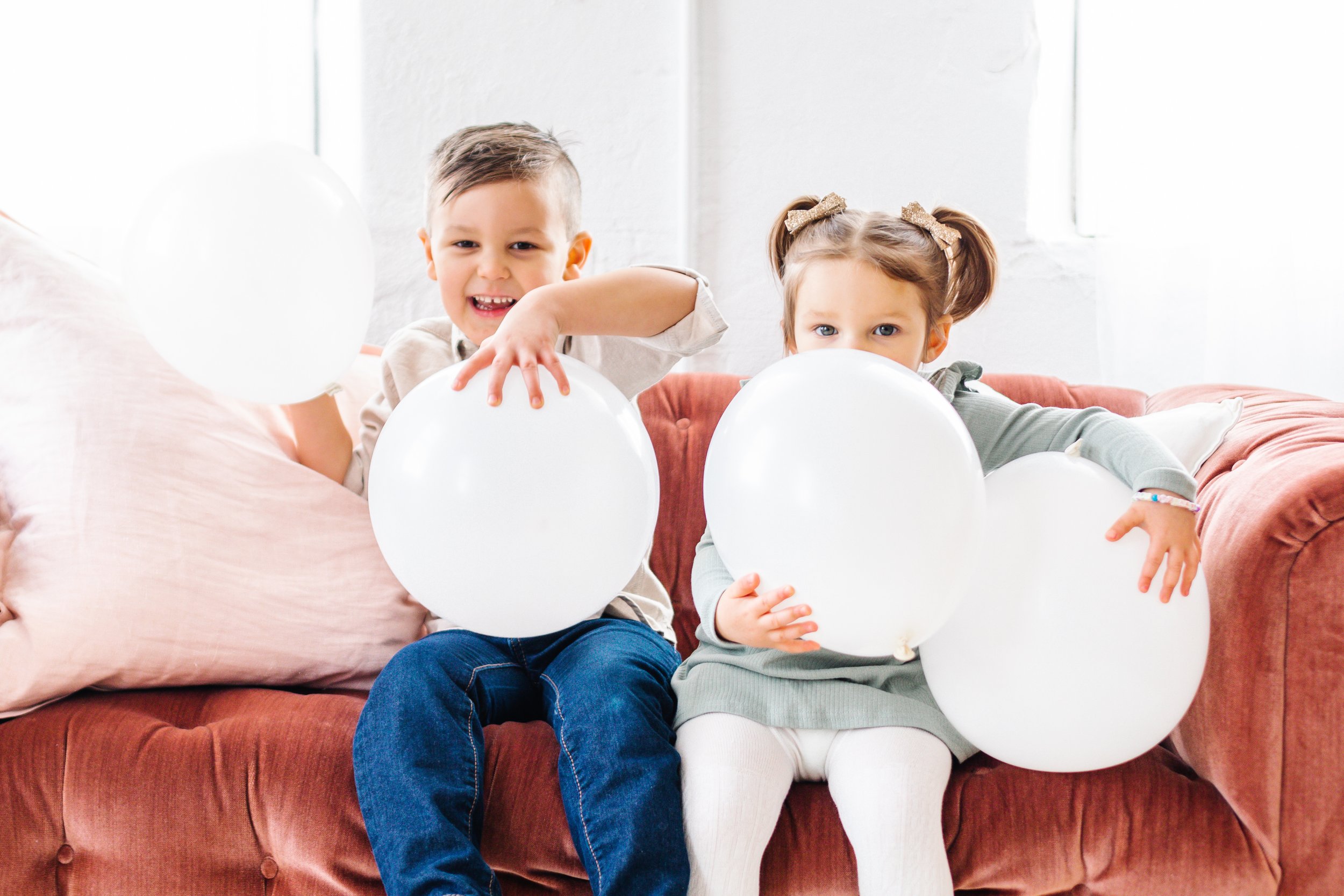 2nd &amp; 4th birthday: sibling photoshoot at Sunday Studio in Kitchener