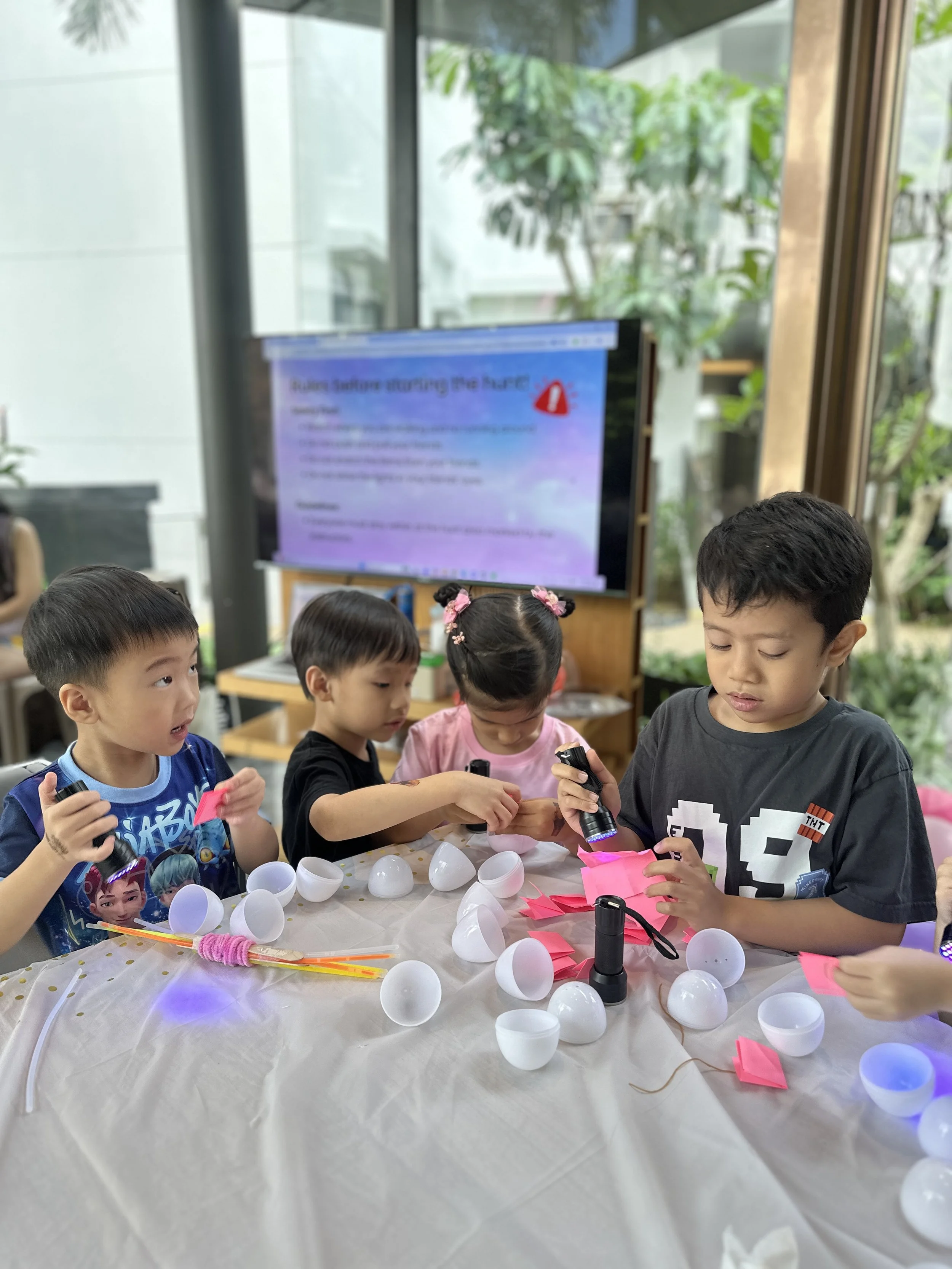 Detective Scavenger Hunt