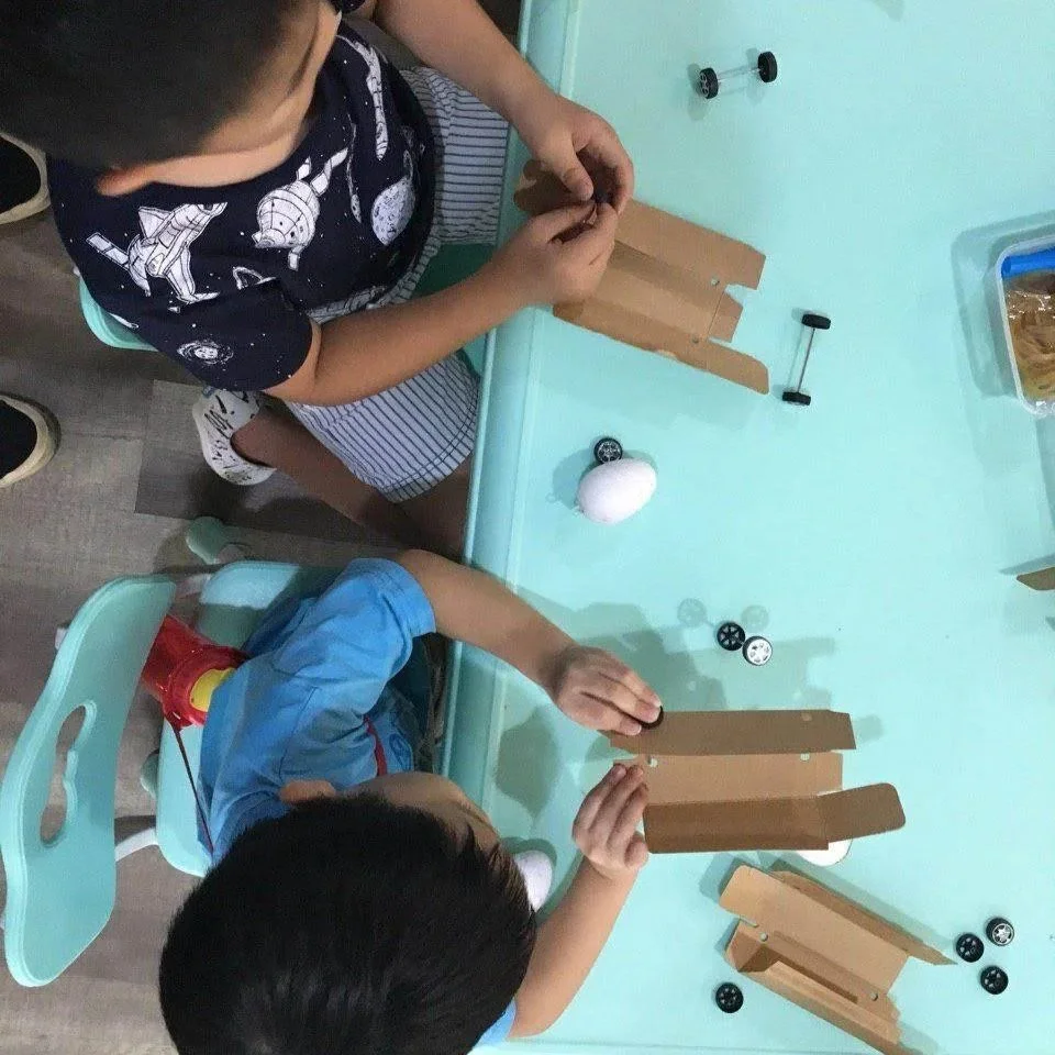 bird's eye view of student tinkering and building project