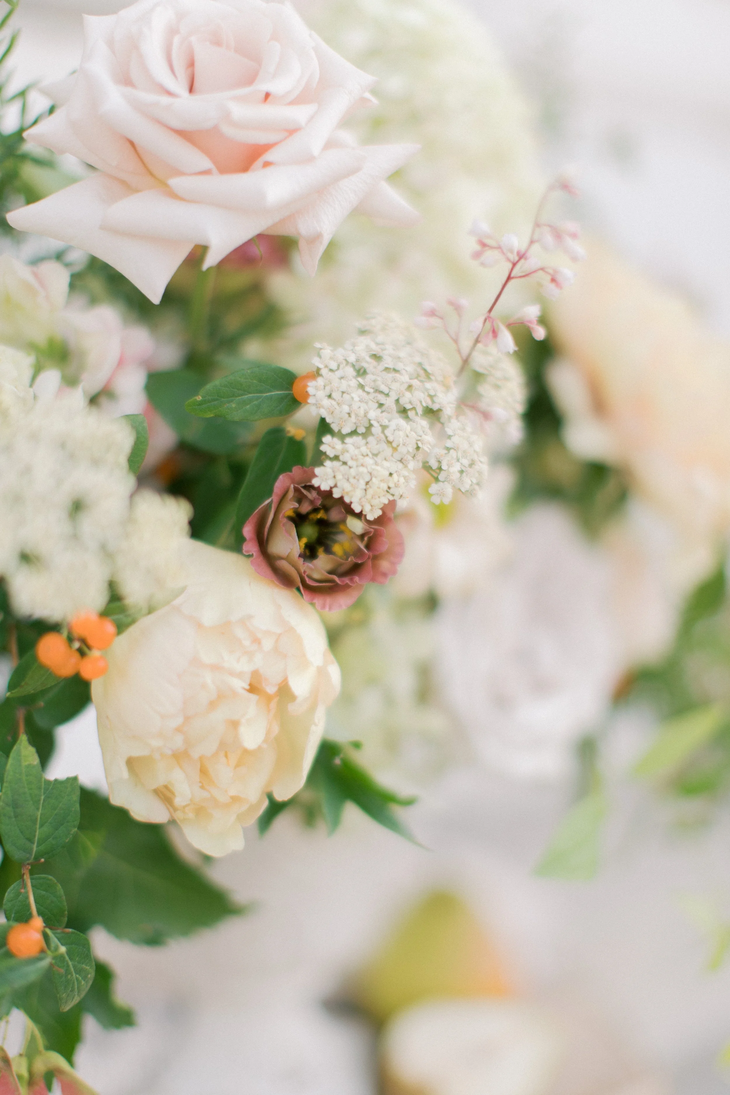 Twig & Bloom floral studio creating romantic, elegant flower arrangements for Calgary and surrounding area. Twig & Bloom Calgary offers premium floral design and delivery, specializing in wedding florals, event flowers, and arrangements for everyday 