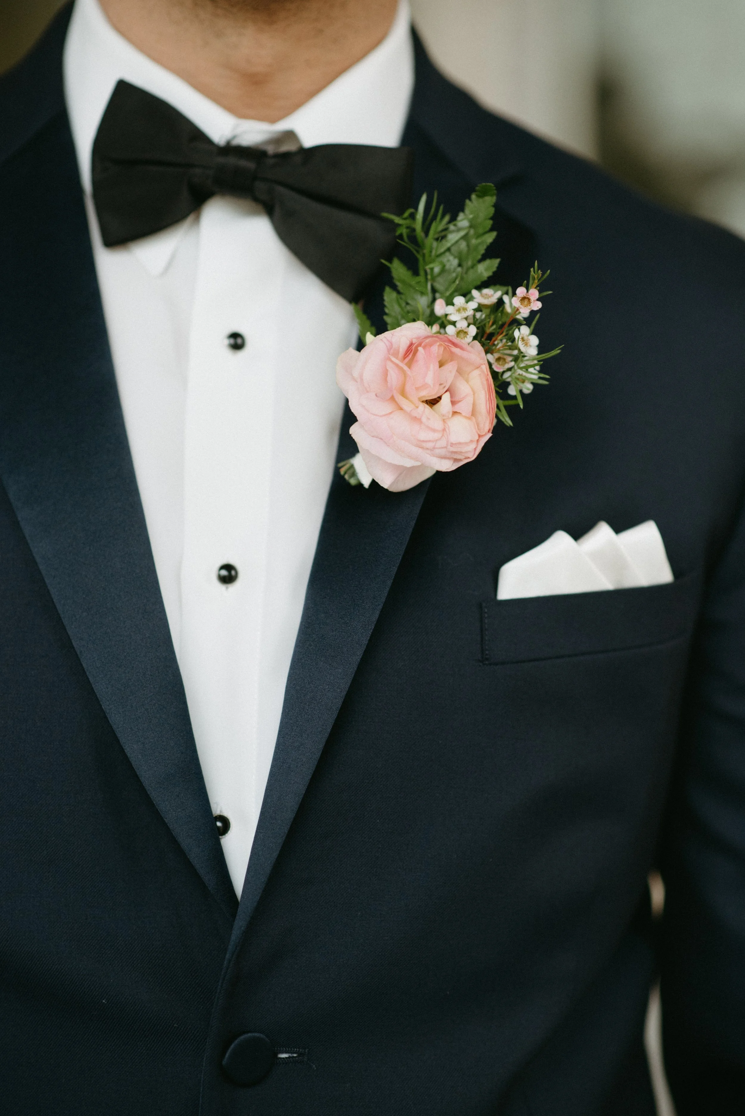 Boutonniere's, Graduation Flowers, Wedding Flowers, Wedding Party Flowers, Saskatoon Florist, Saskatoon Wedding Florist, Regina Florist, Edmonton Florist, Calgary Florist