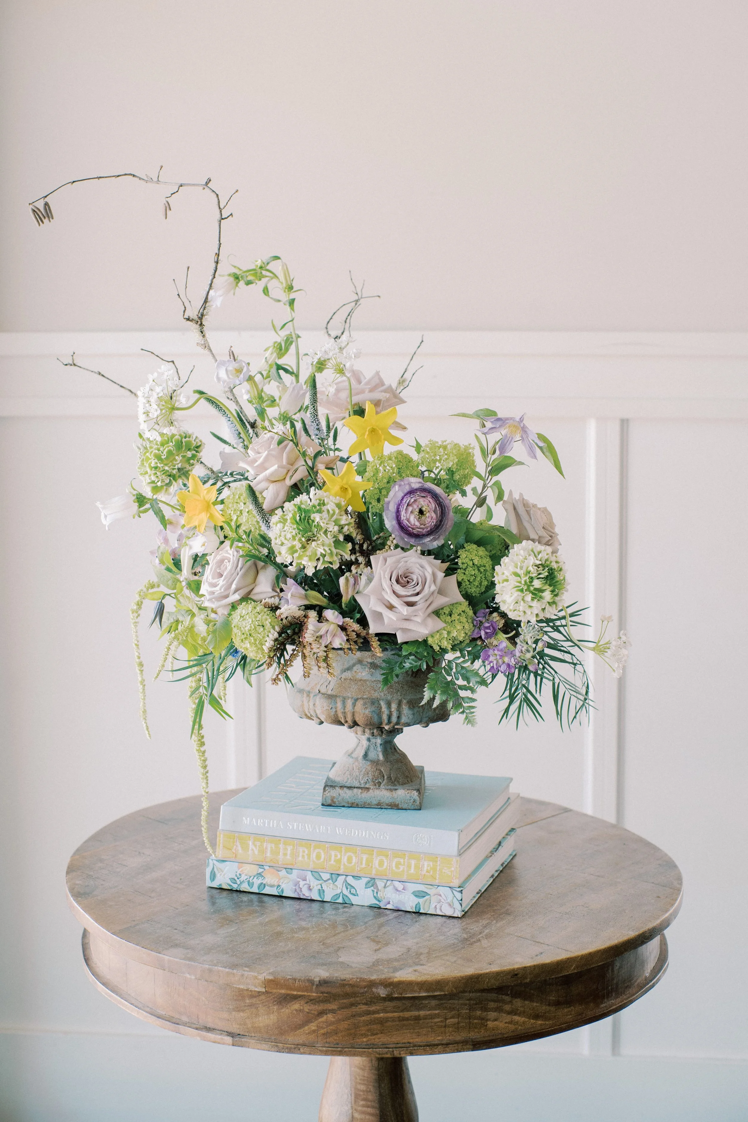 Twig & Bloom Calgary offers premium floral design and delivery, specializing in wedding florals, event flowers, and arrangements for everyday moments. Serving Calgary and surrounding areas, we create timeless garden-inspired designs that elevate any 