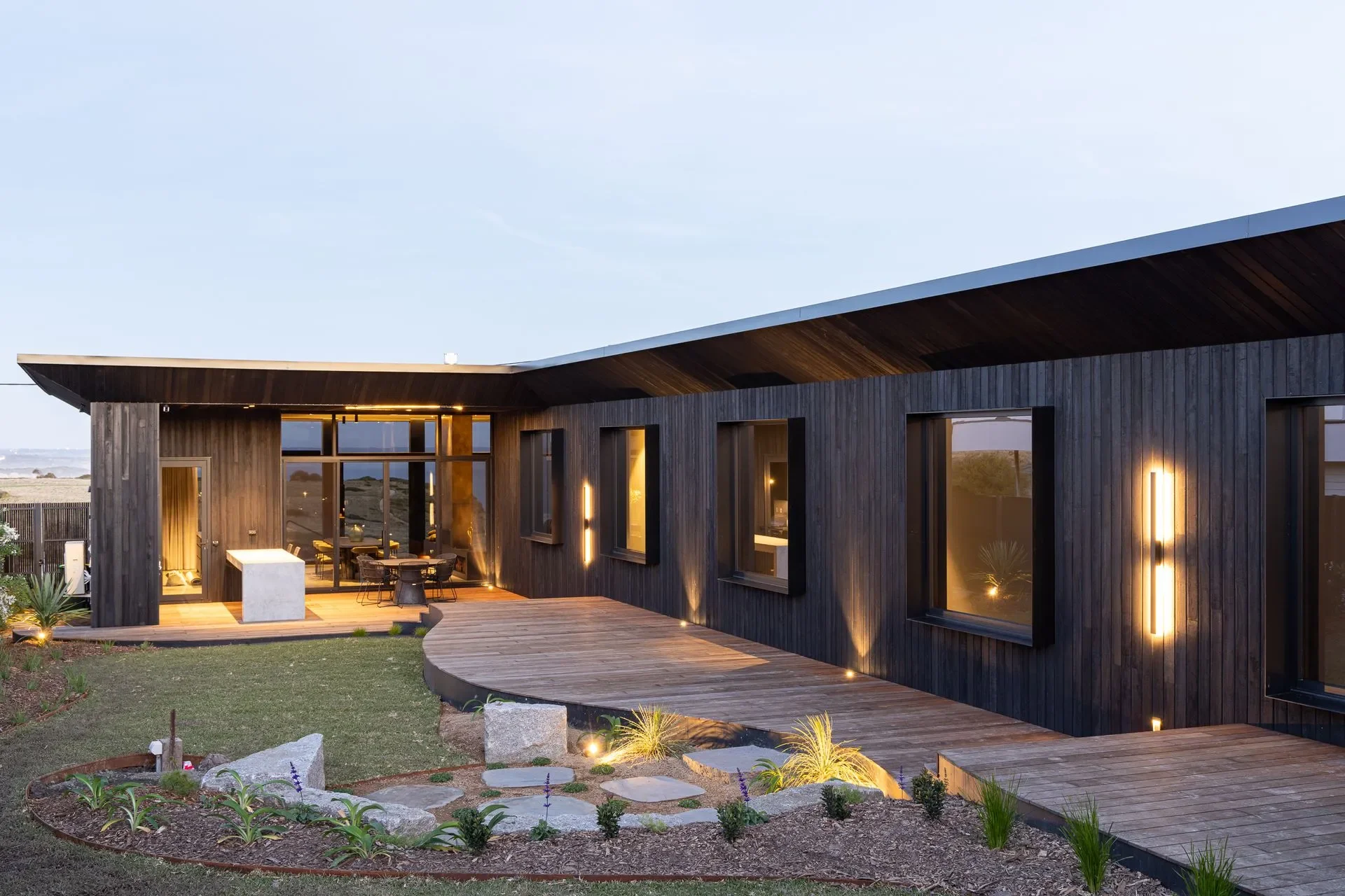 Impressive backyard, entertainers dream