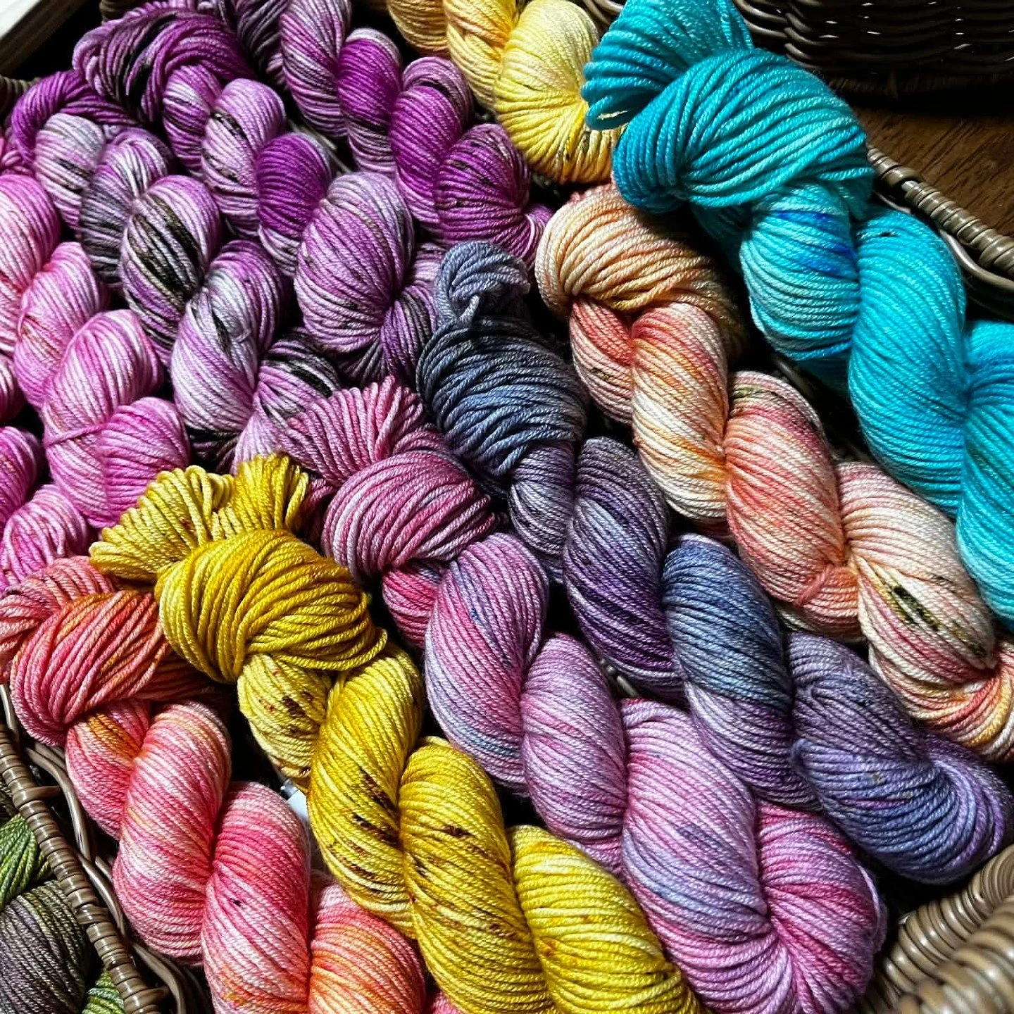 ❤️A definite labour of love❤️ Worth every minute spent when you get to see all the gorgeous colours. This lot will be going up on the website in the next few days. #handmade #indiedyer #Colouriseverything #Sugarspunyarn #madeinaustralia #woollove #ya
