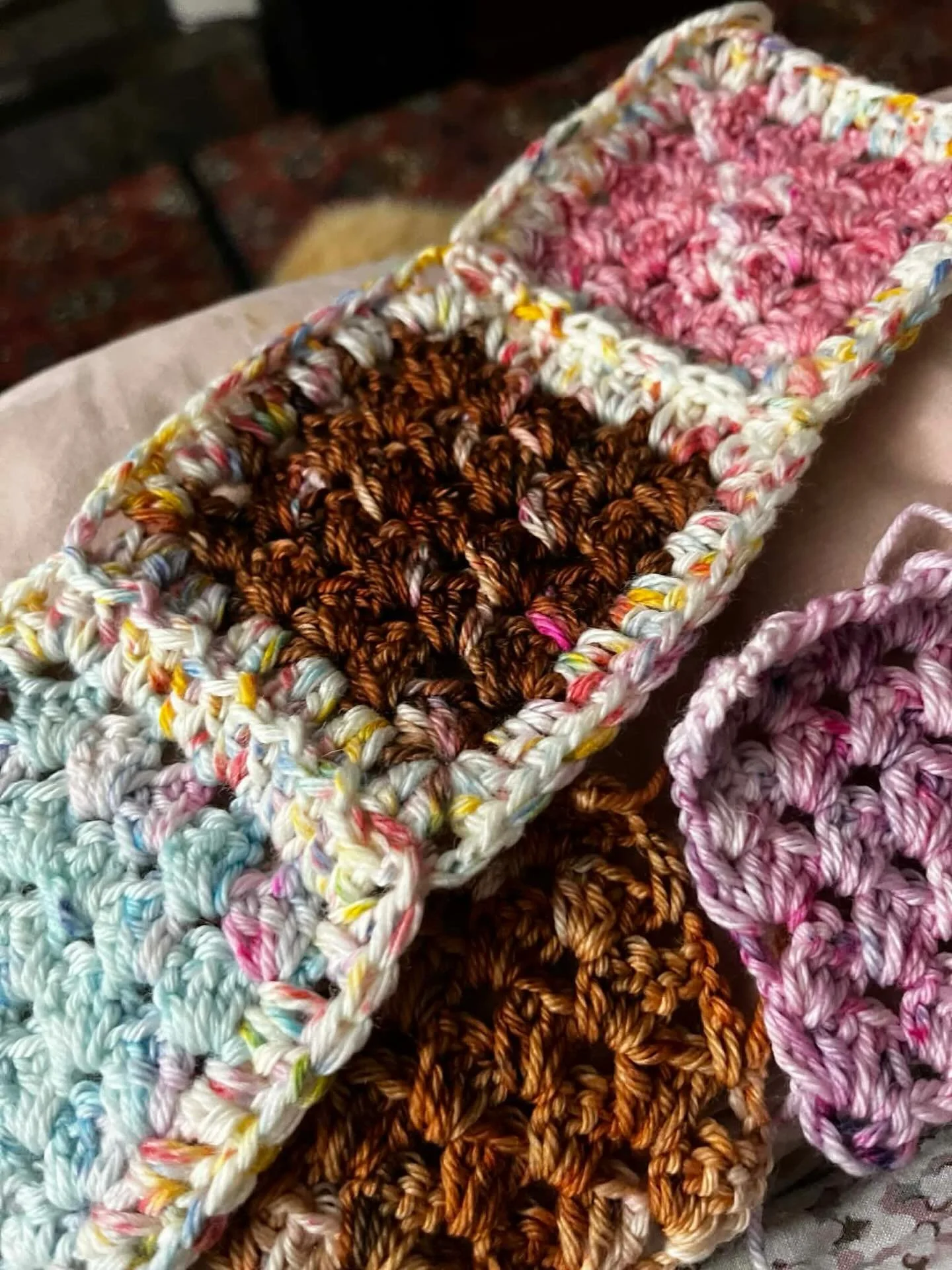 Looks like cake to me💖😁 #crochetaddict #yummyyarn #grannysquareforever #grannysquaresrock