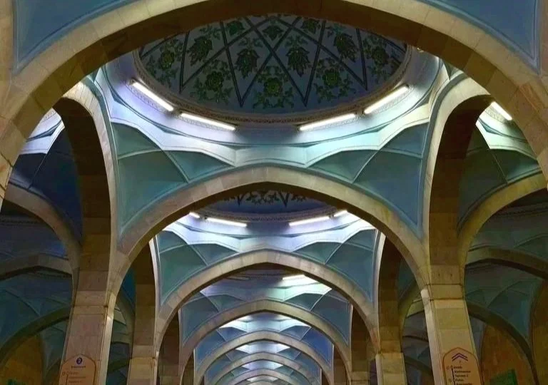 Tashkent: Metro Guide