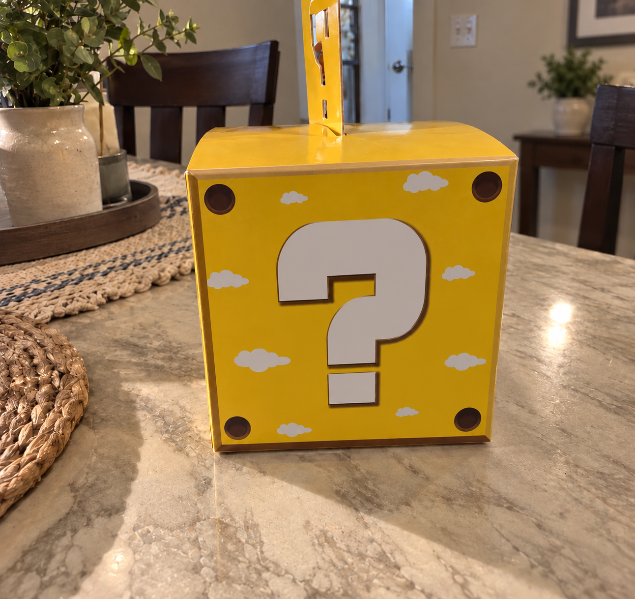 Mario-Style Question Block Gift Box.png