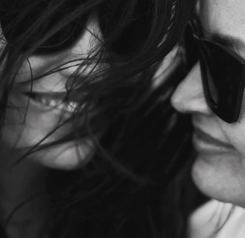 Vi deler for lite av det som faktisk former livene våre.