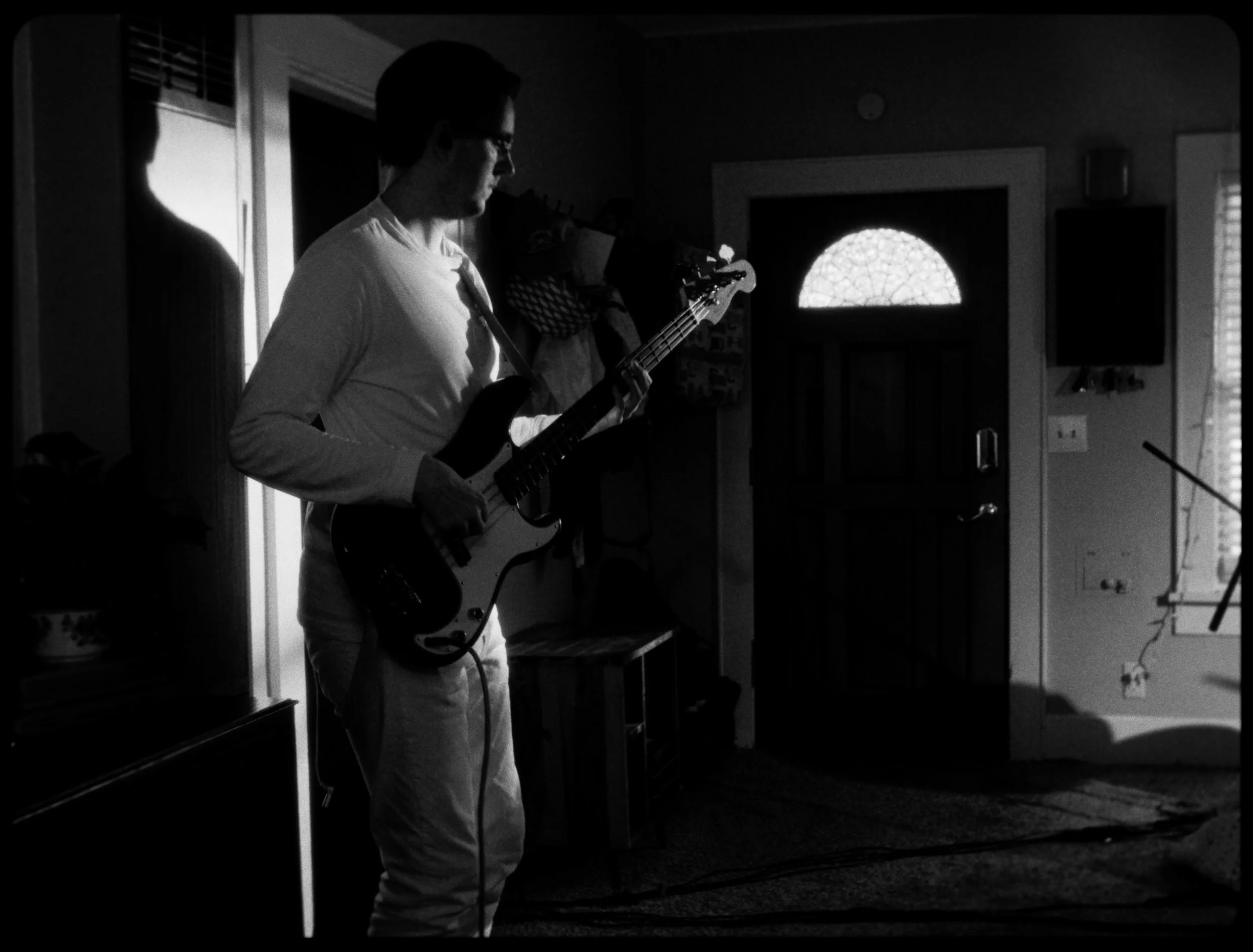 Ghost Frame10.jpg