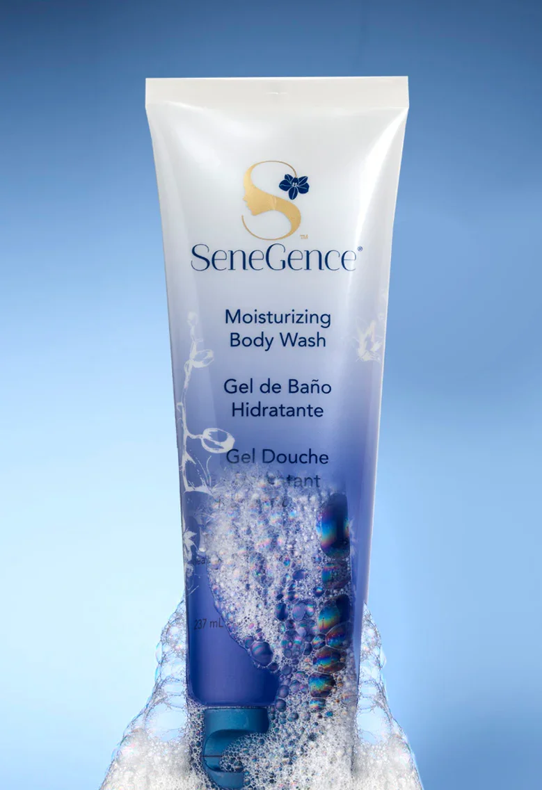 BodyCare_MoisturizingBodyWash_Lifestyle_1.webp