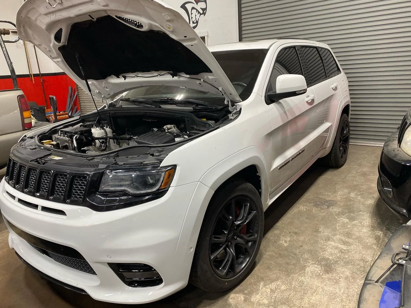 We don’t just do high performance builds, we also do regular maintenance an repairs, srt8 jeep In for a head gasket job 💪 