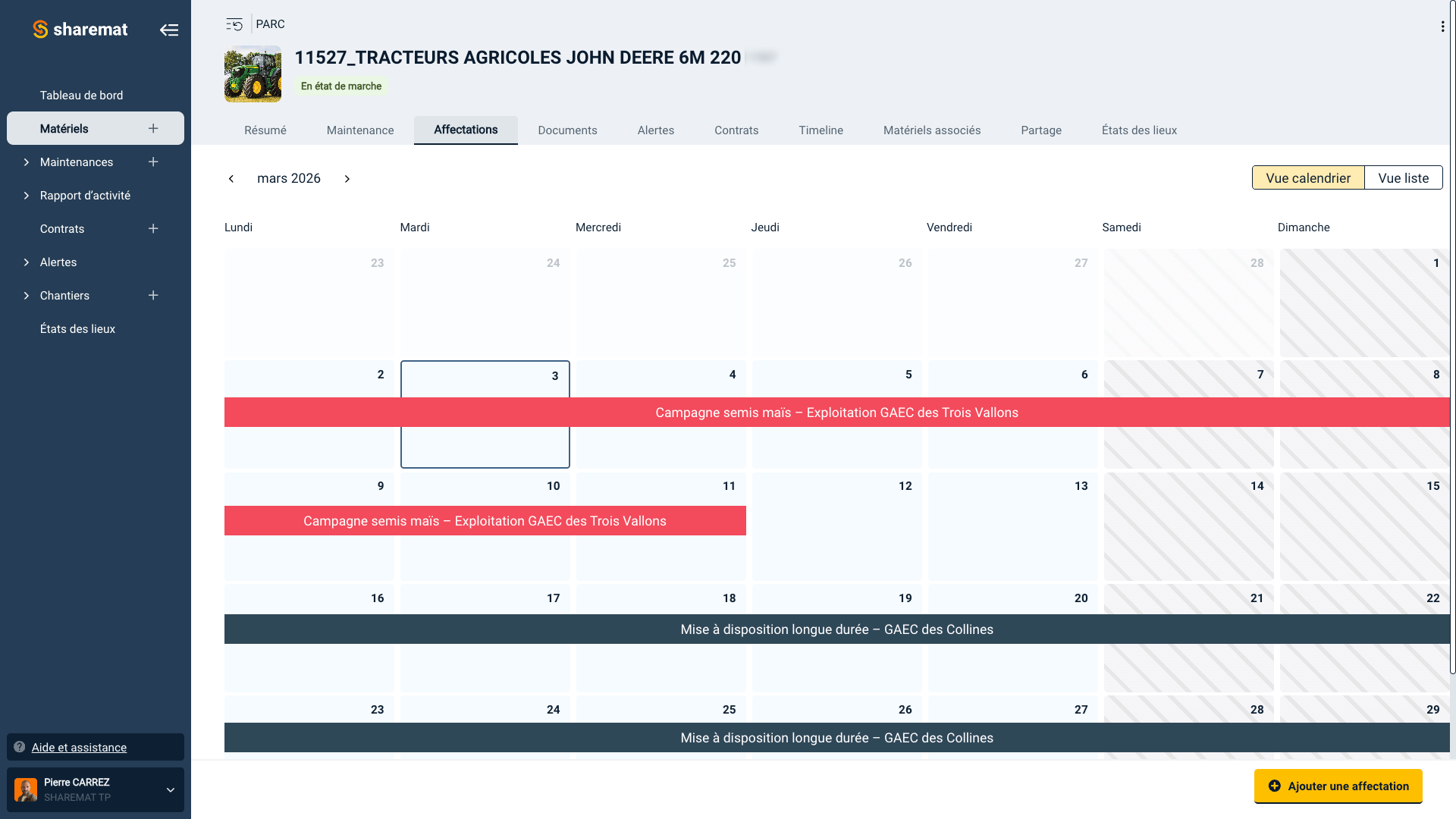 Calendrier du mois de mars 2026 avec des tâches colorées, telles que