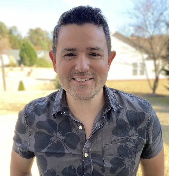 Stephen thomas 1.jpg