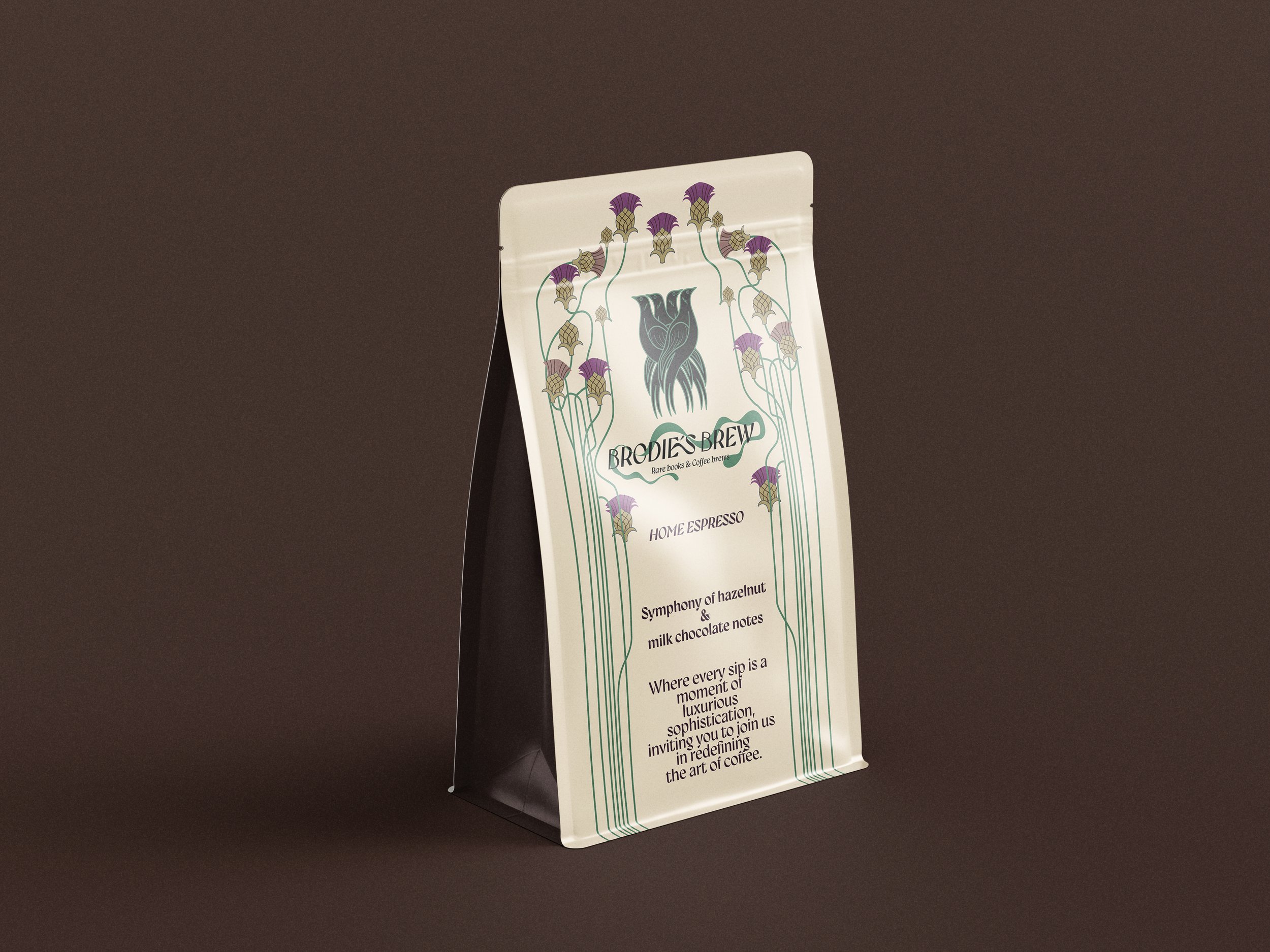 Free_Po12uch_Mockup_1 kopi.jpg