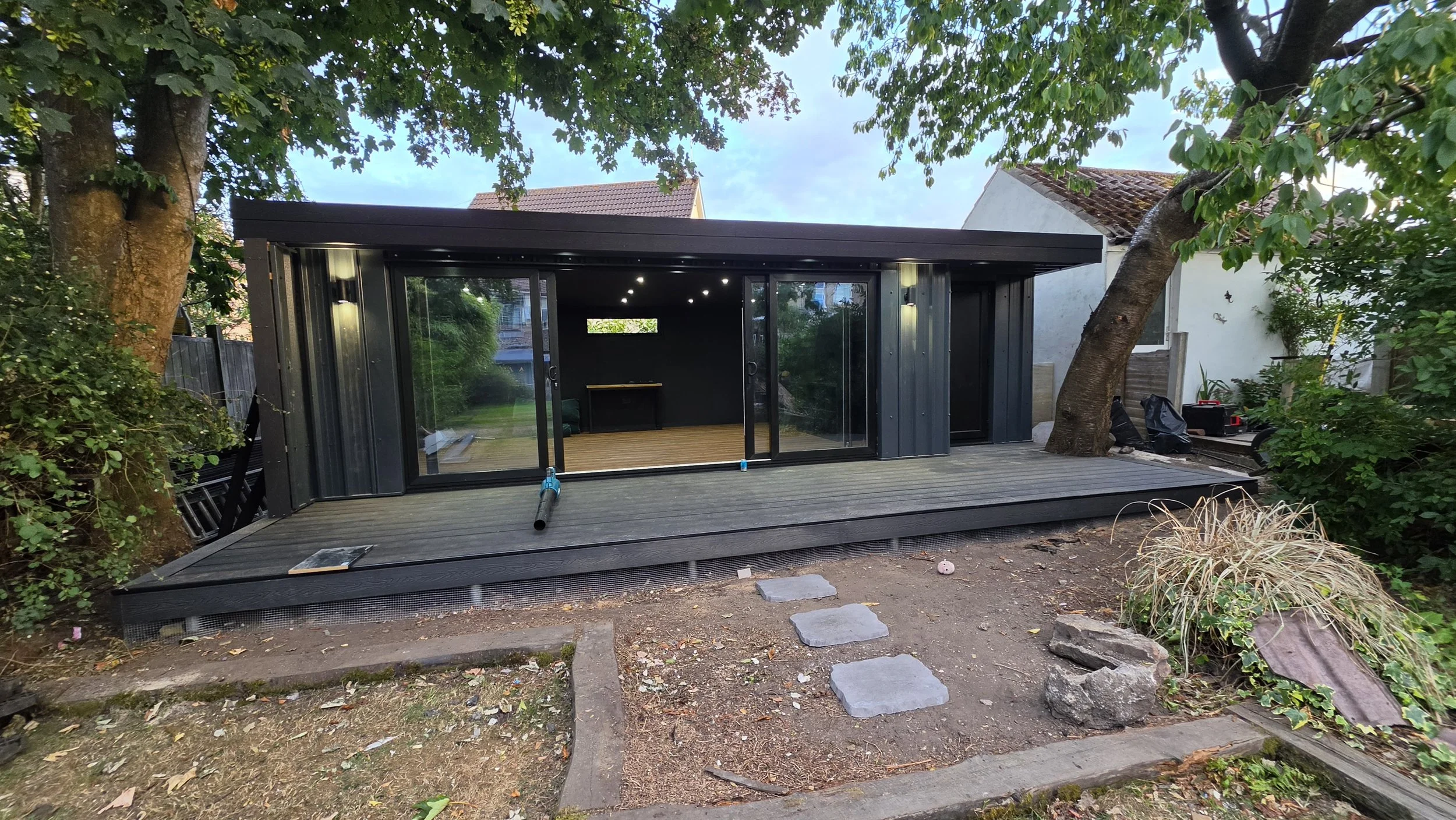 abi bristol external complete.jpg