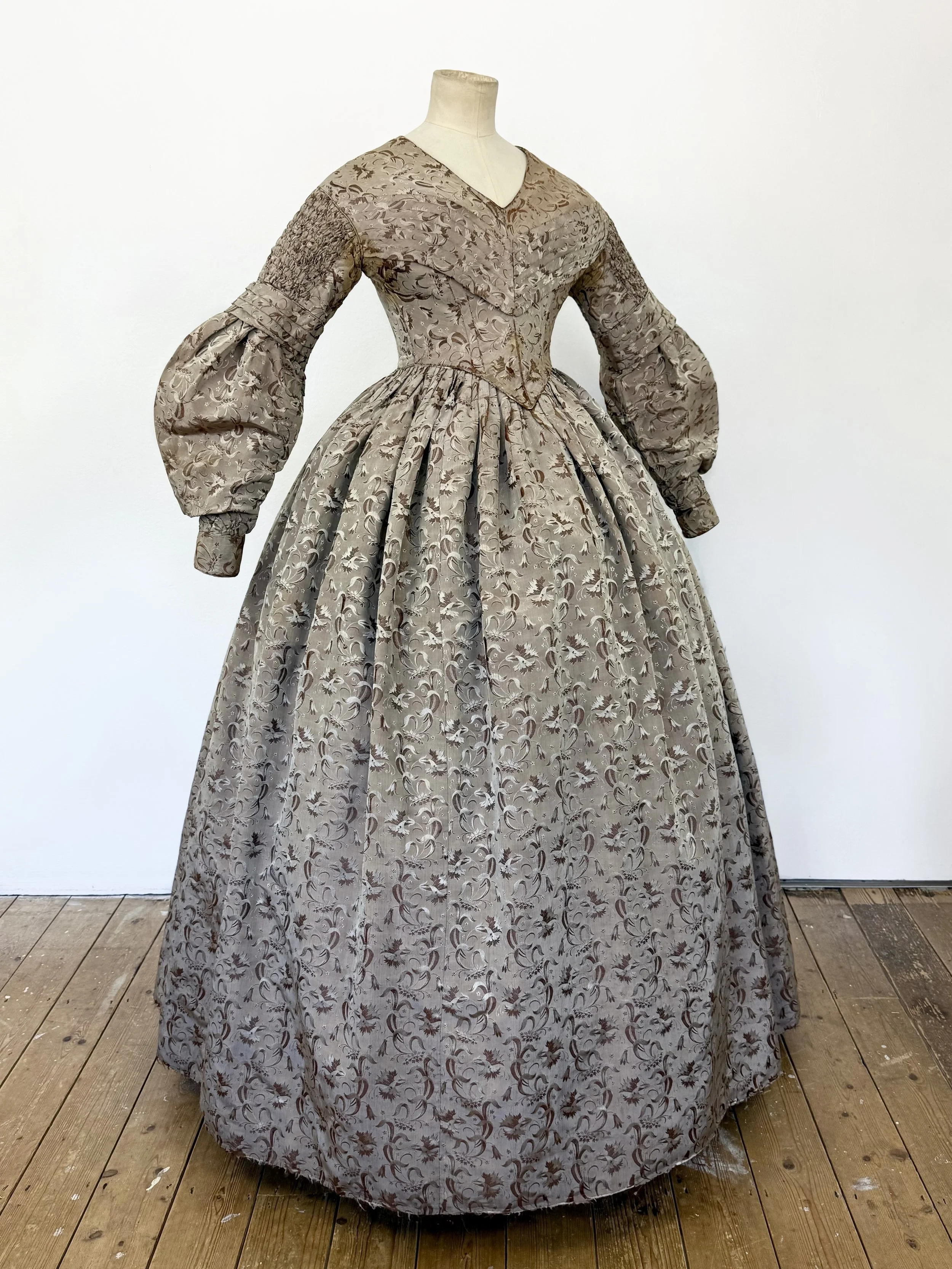 Antique Late 1830s Silk Dress