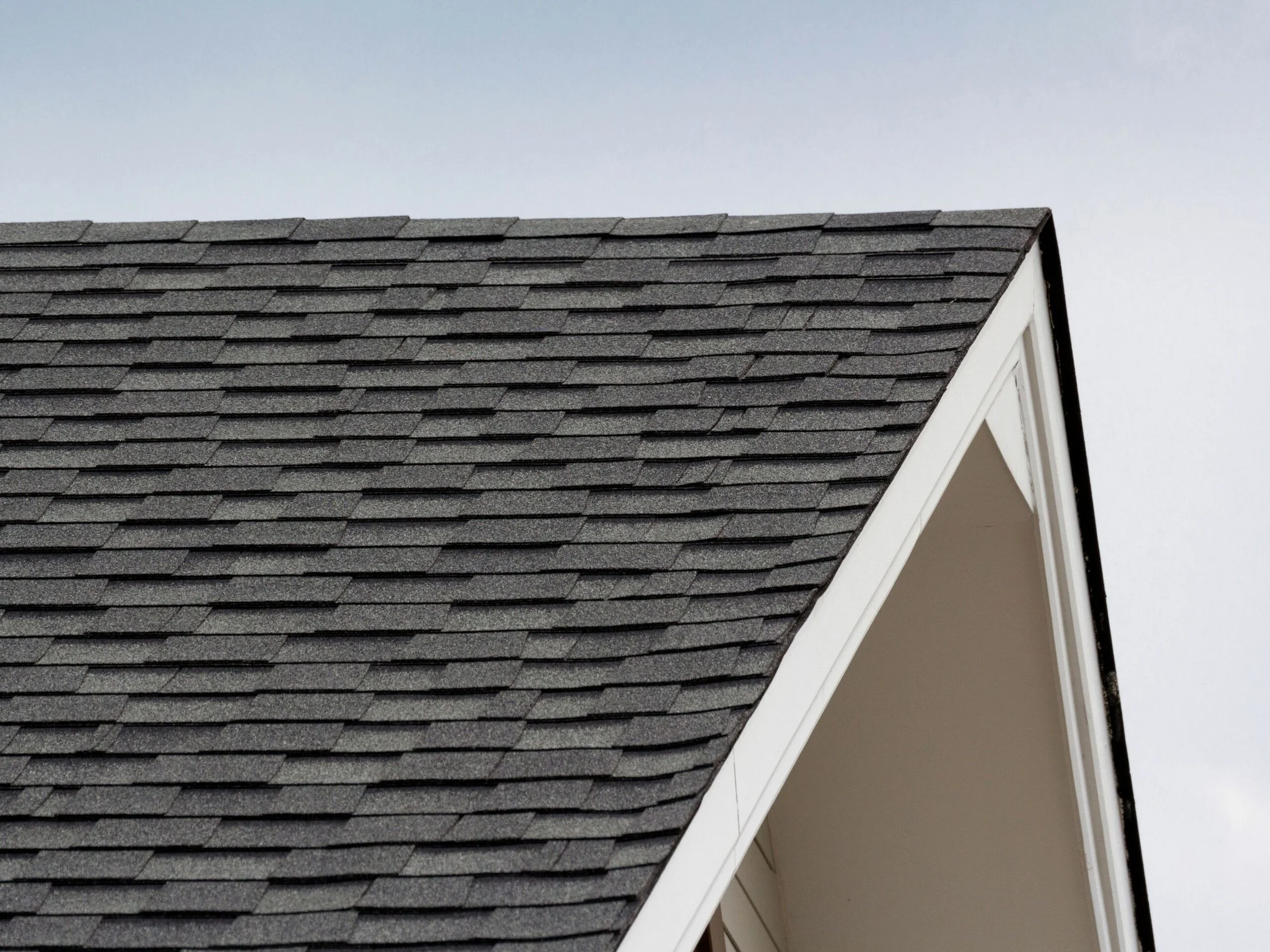 GABLE END ROOF - ASPHALT SHINGLES (24’x24’)