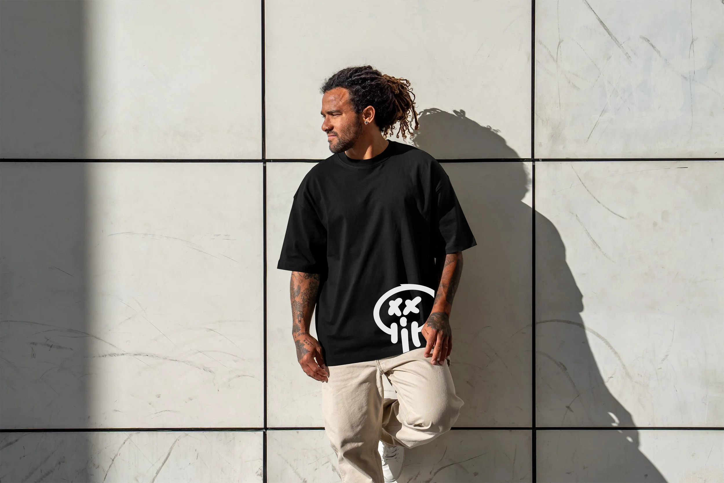 City guy wearing Skull Society.