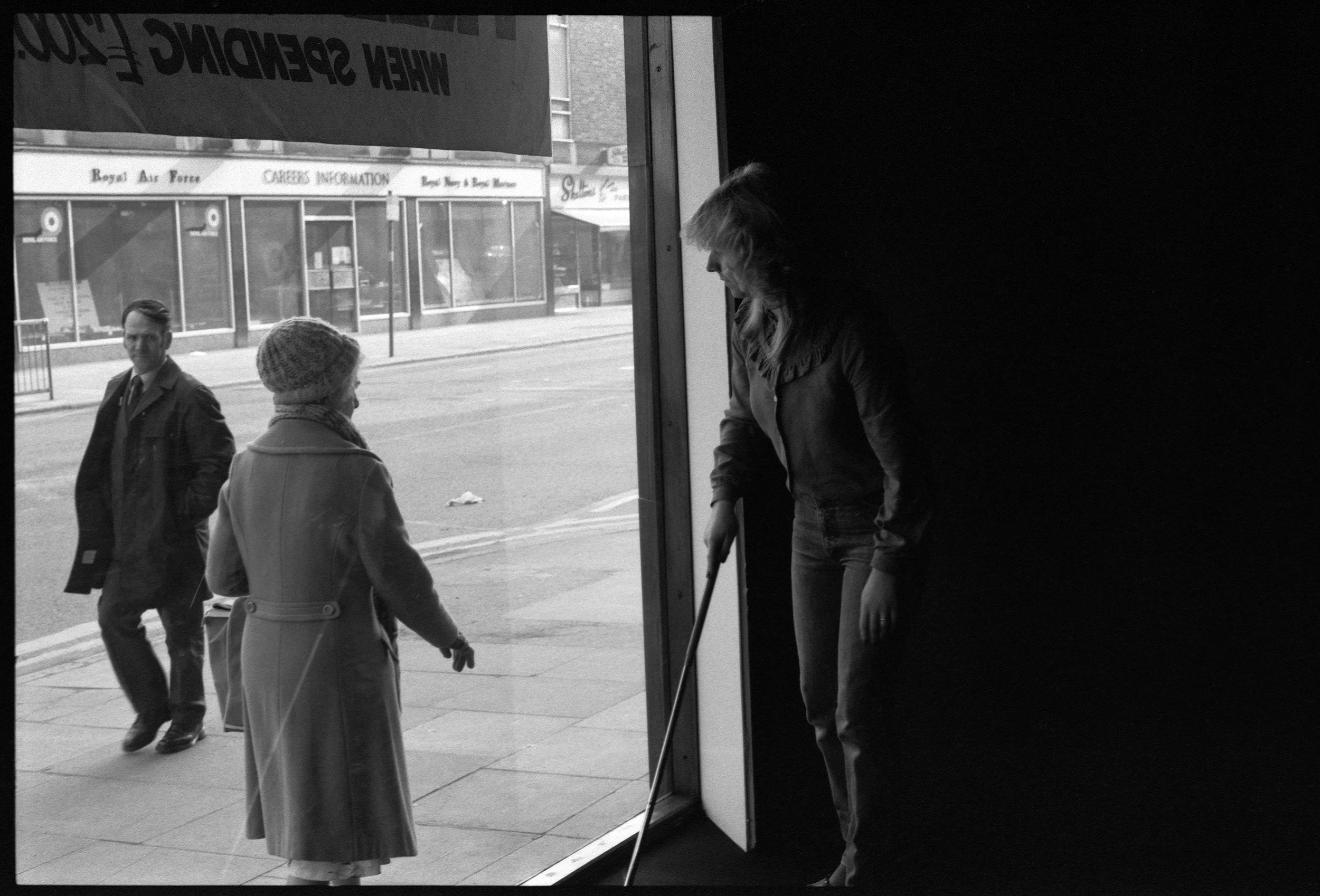 ShoppingHull57.jpg
