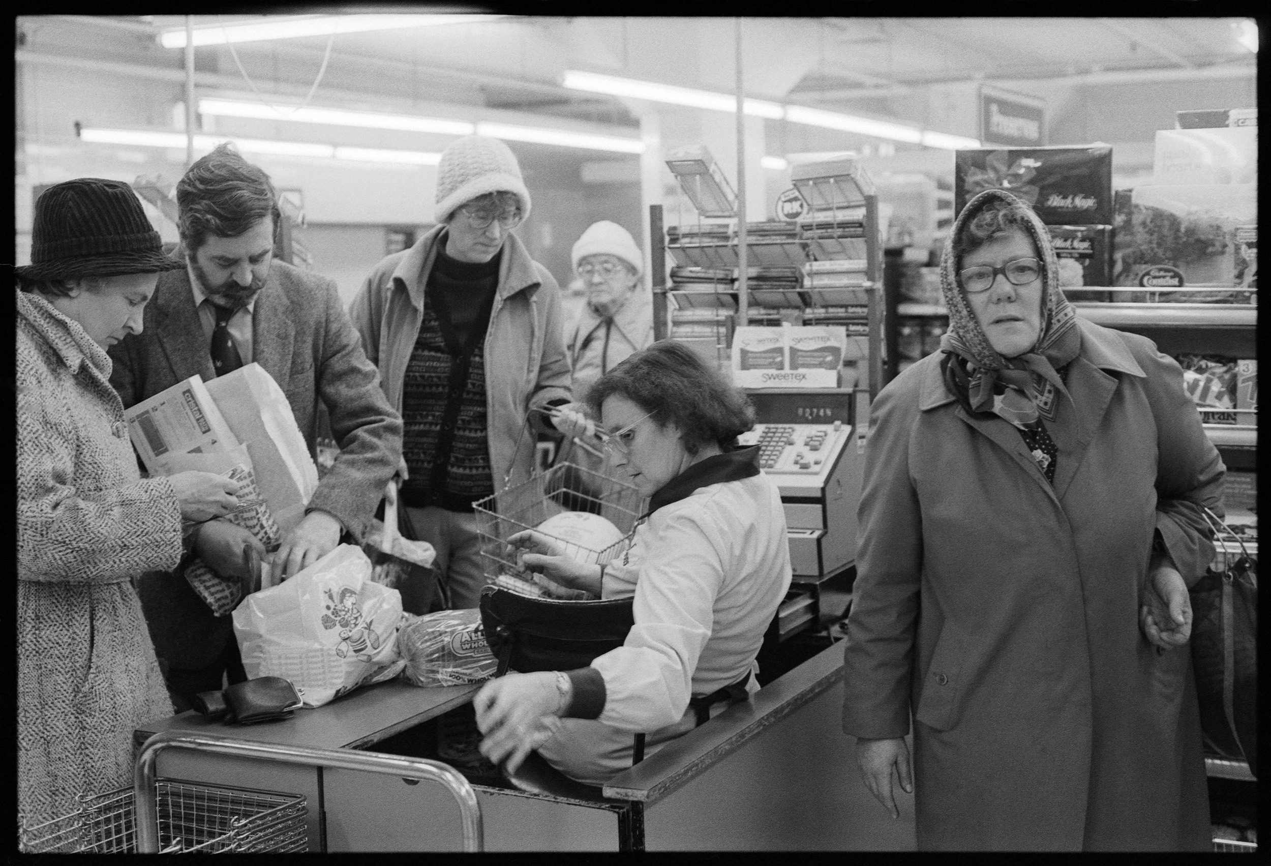 ShoppingHull14.jpg