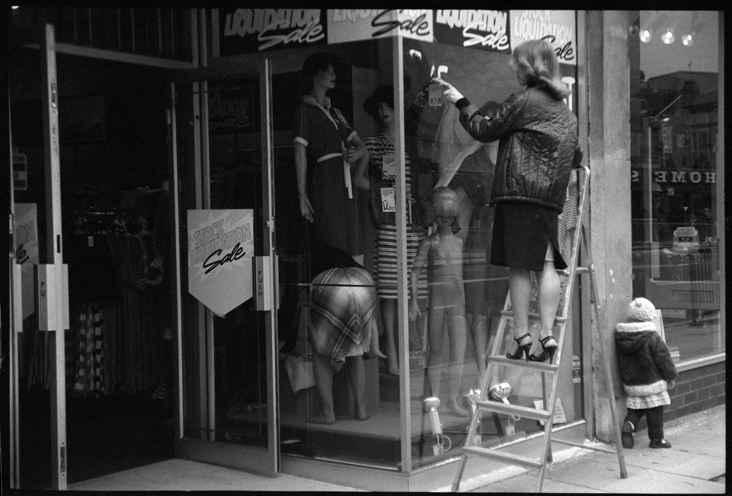 ShoppingHull77.jpg