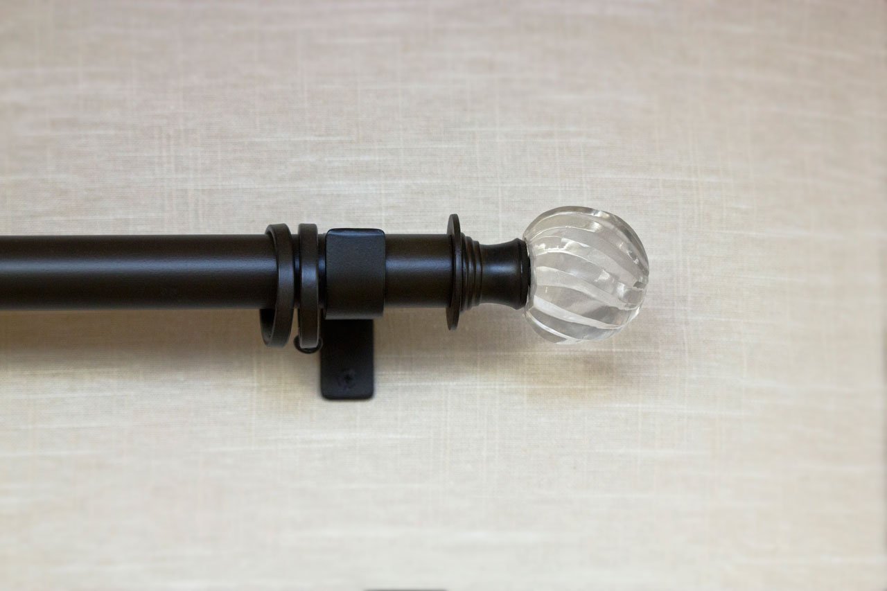 Beach Drapery_Hunter Douglas_Drapery-Hardware01.jpg