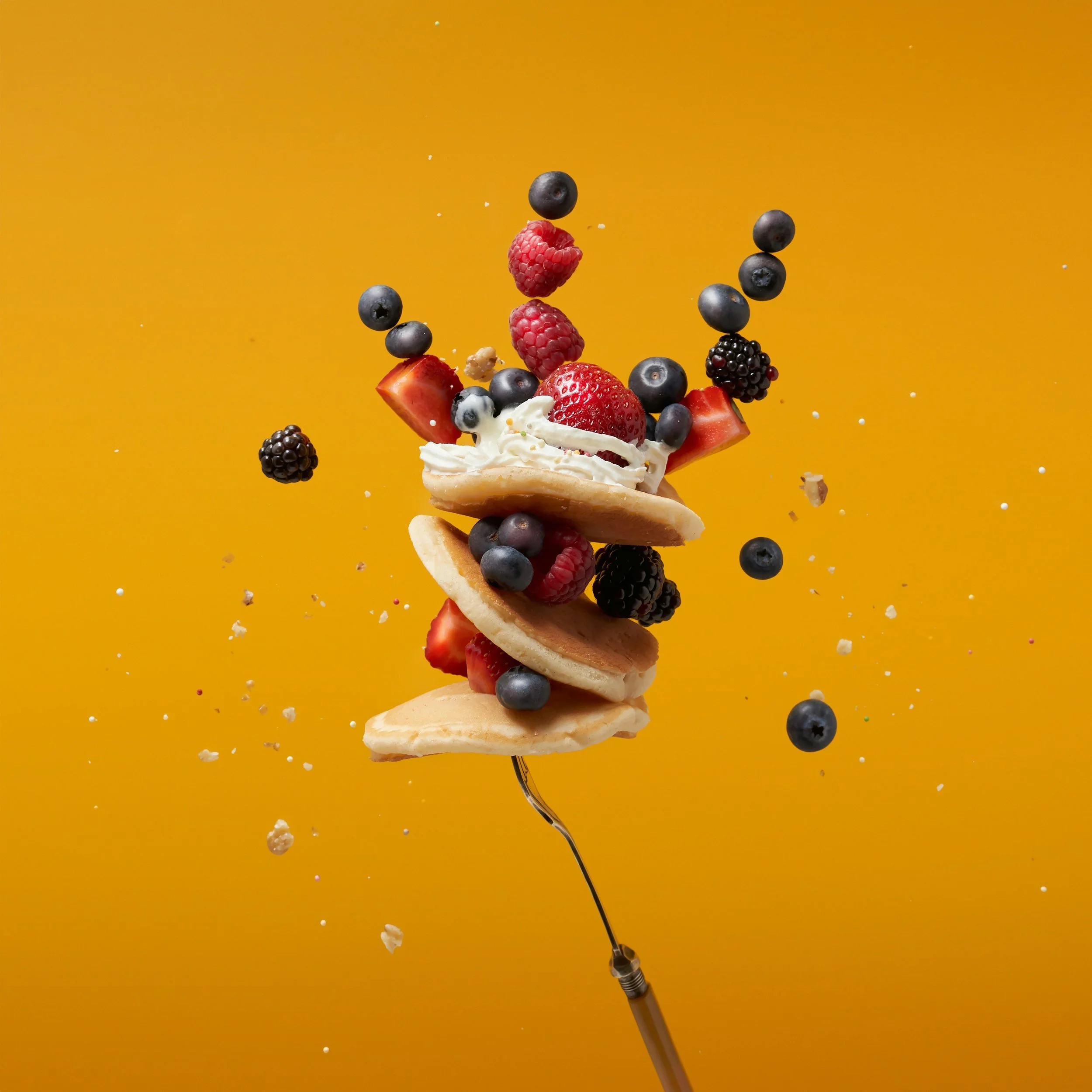 pancakes and berries