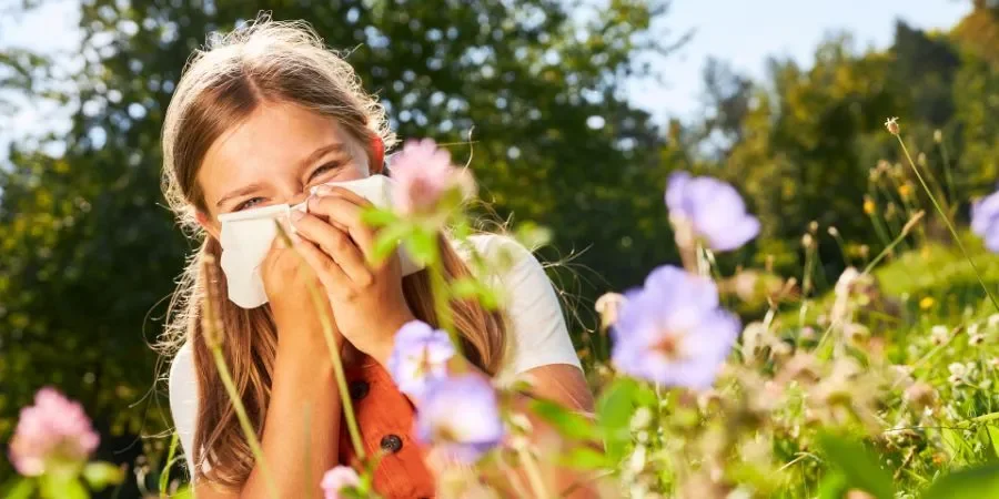Hay Fever: What Actually Works? A Conversation with Professor Adam Fox