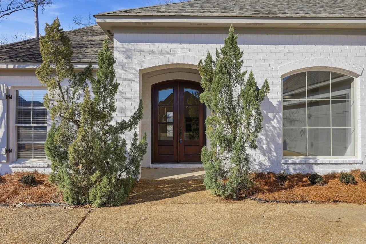 03-228 Huntington Hollow _ Home Tours MS.jpg